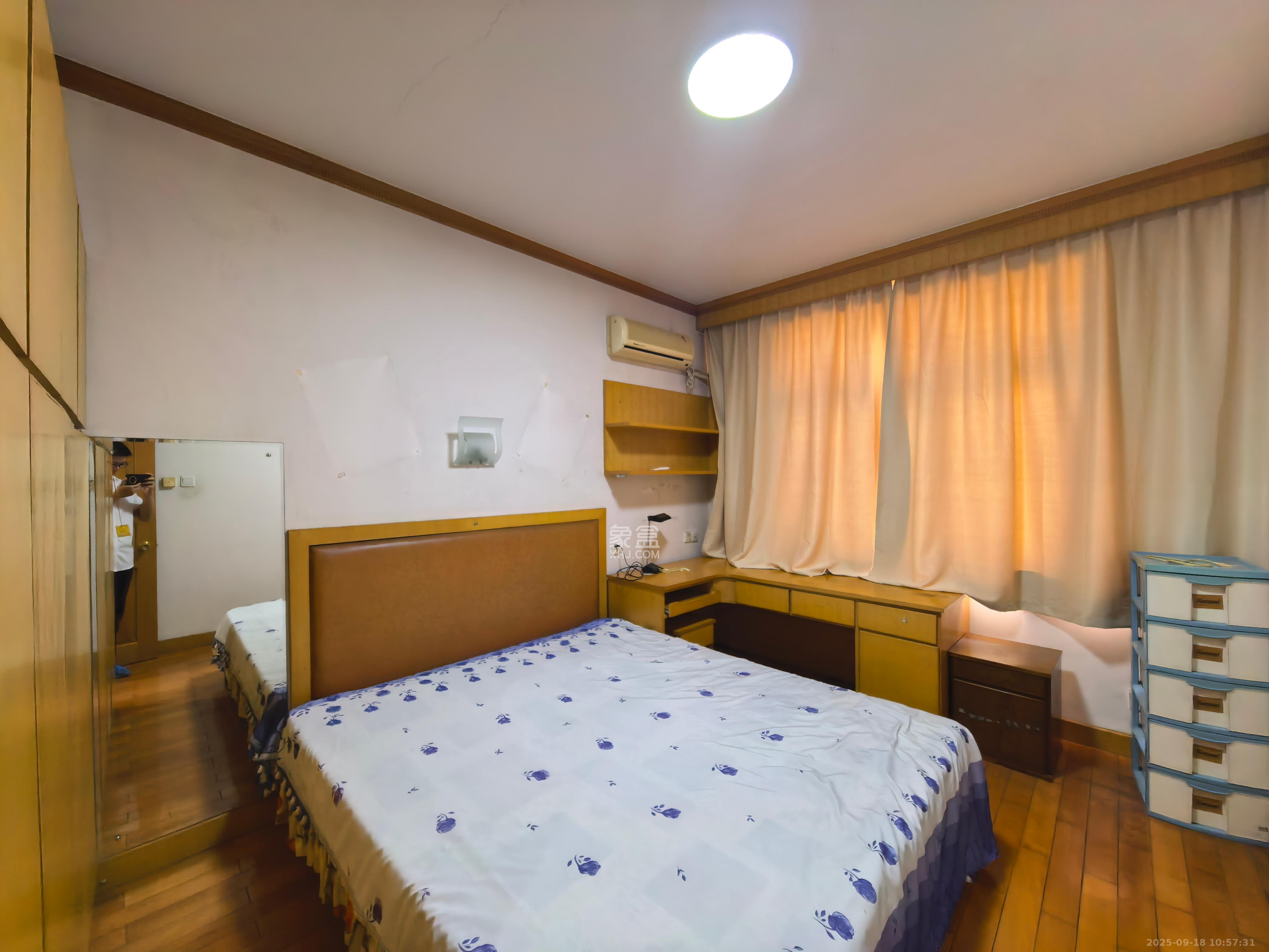 芙蓉区国土局单位房 4室2厅2卫 2800.0元/月 芙蓉区国土局单位房 4室2厅2卫 2800.0元/月室内图