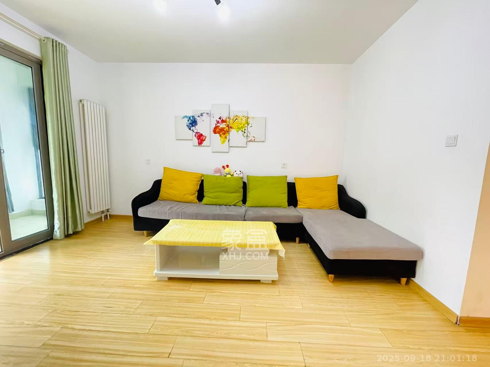 怡海星城 2室2厅1卫 1500.0元/月 怡海星城 2室2厅1卫 1500.0元/月室内图