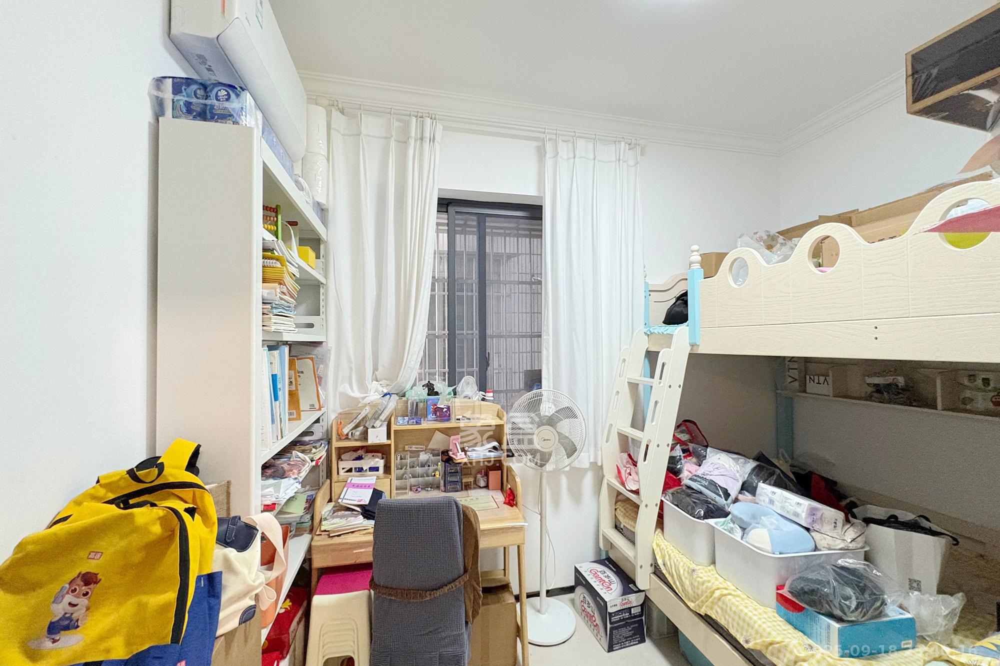 富华大厦  3室2厅1卫    120.0万其他