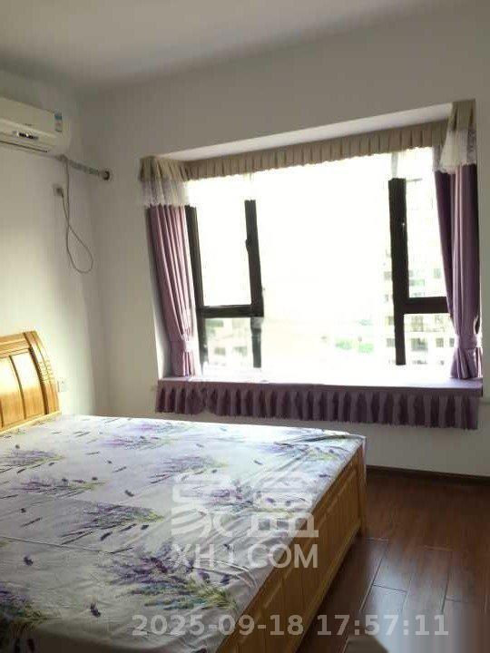 钰龙天下二期(钰龙佳园) 3室2厅2卫 3000.0元/月 钰龙天下二期(钰龙佳园) 3室2厅2卫 3000.0元/月室内图