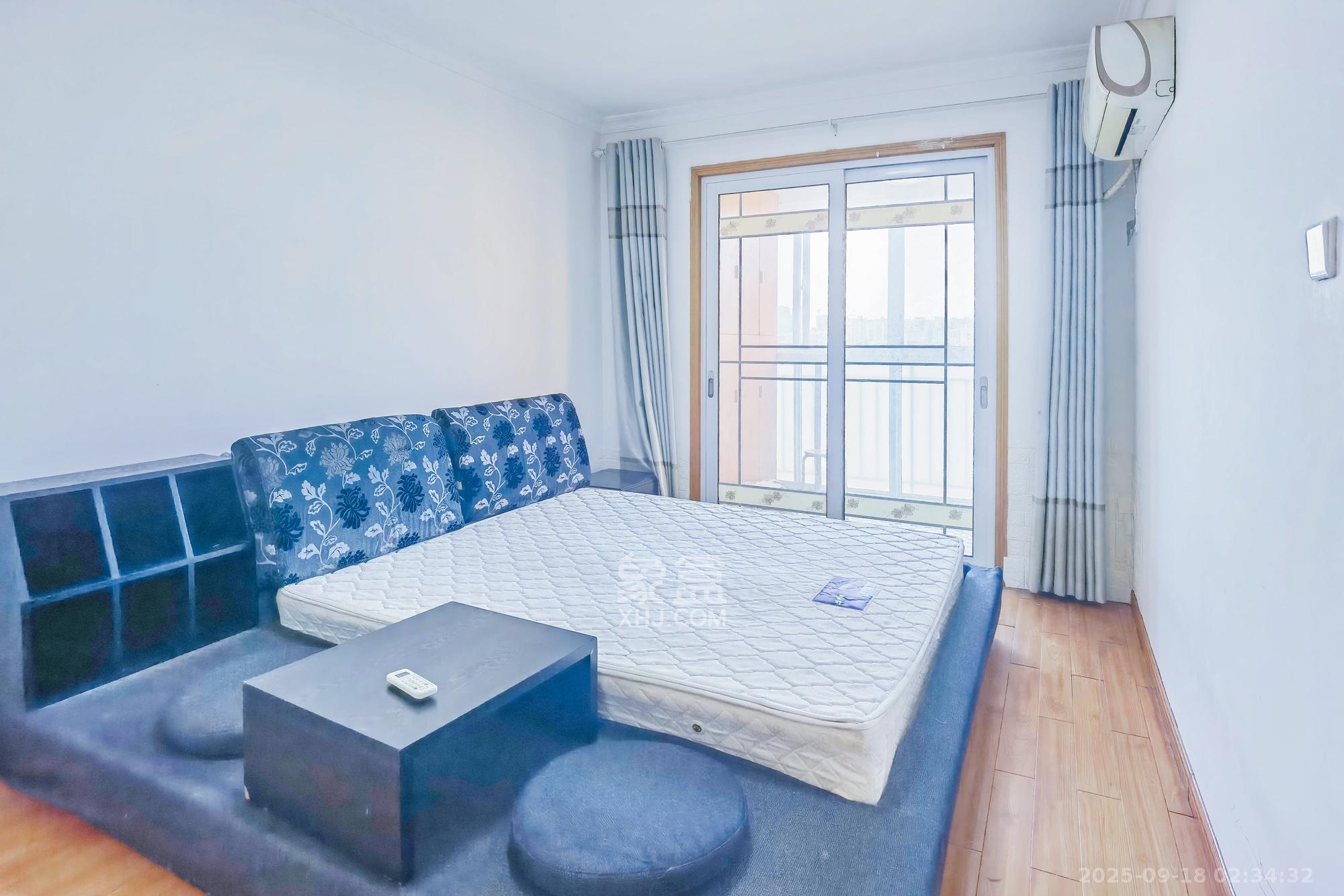 枫林美景 2室2厅1卫 68.5万 枫林美景 2室2厅1卫 68.5万卧室