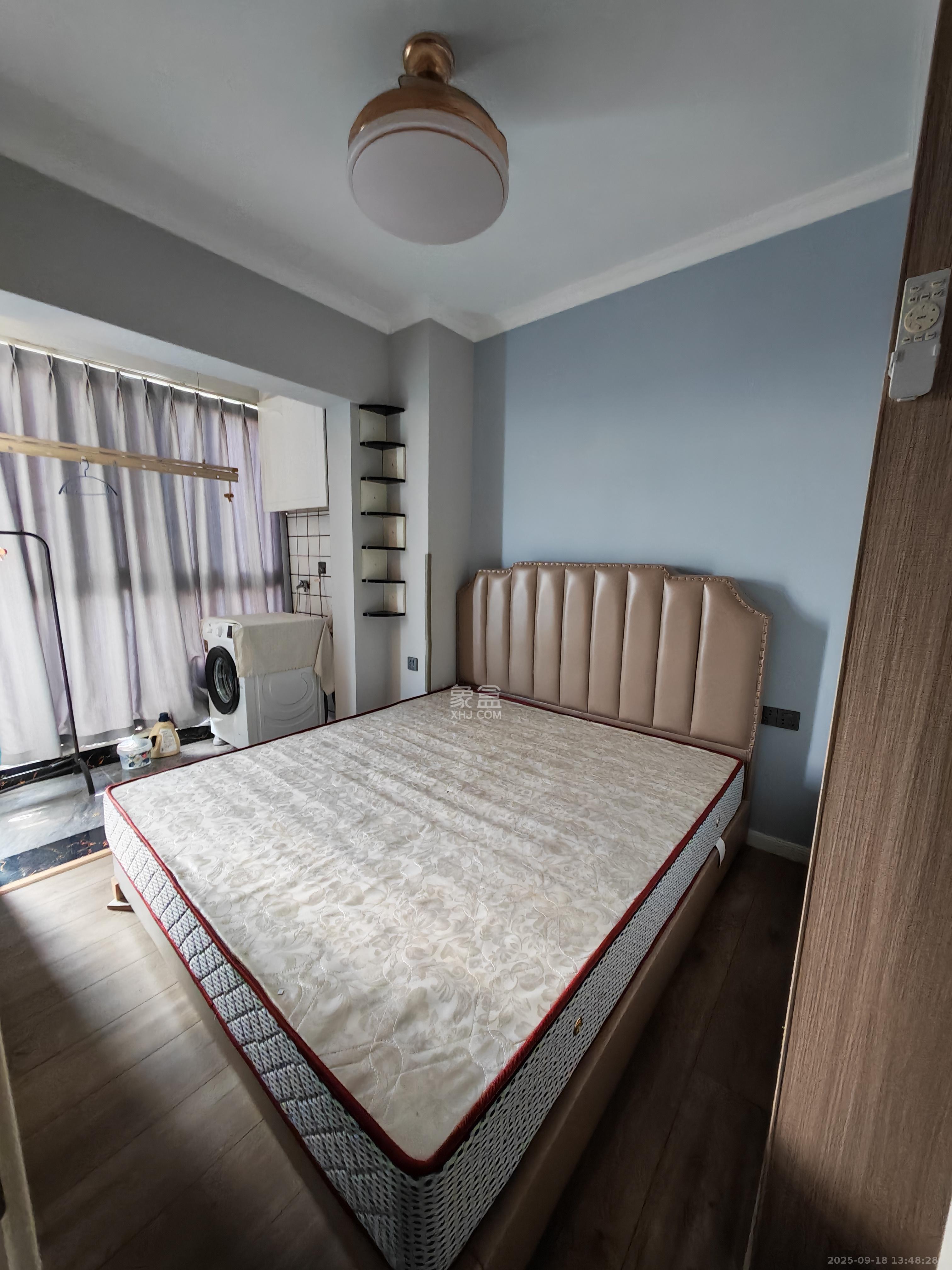 钱隆世家  2室2厅1卫    1800.0元/月 钱隆世家  2室2厅1卫    1800.0元/月室内图