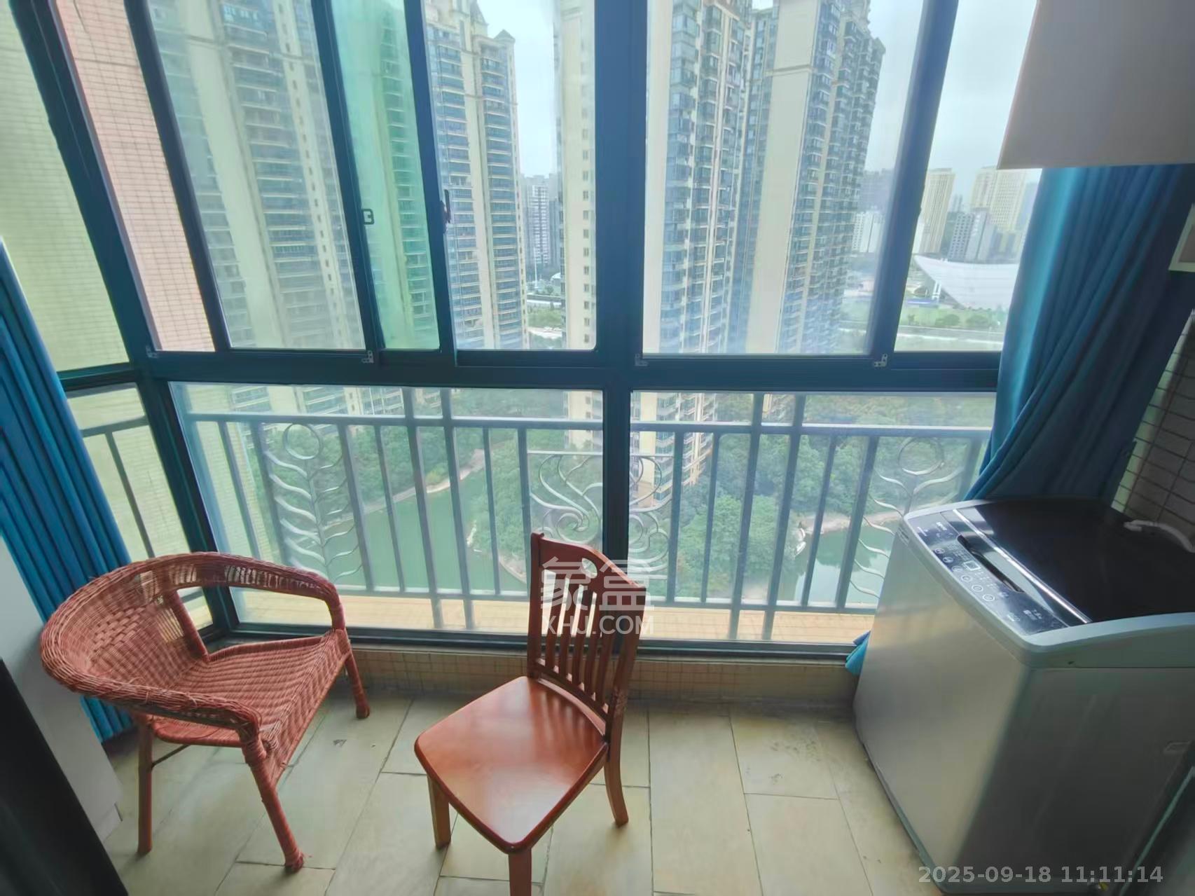 恒大绿洲 2室2厅1卫 2300.0元/月 恒大绿洲 2室2厅1卫 2300.0元/月室内图