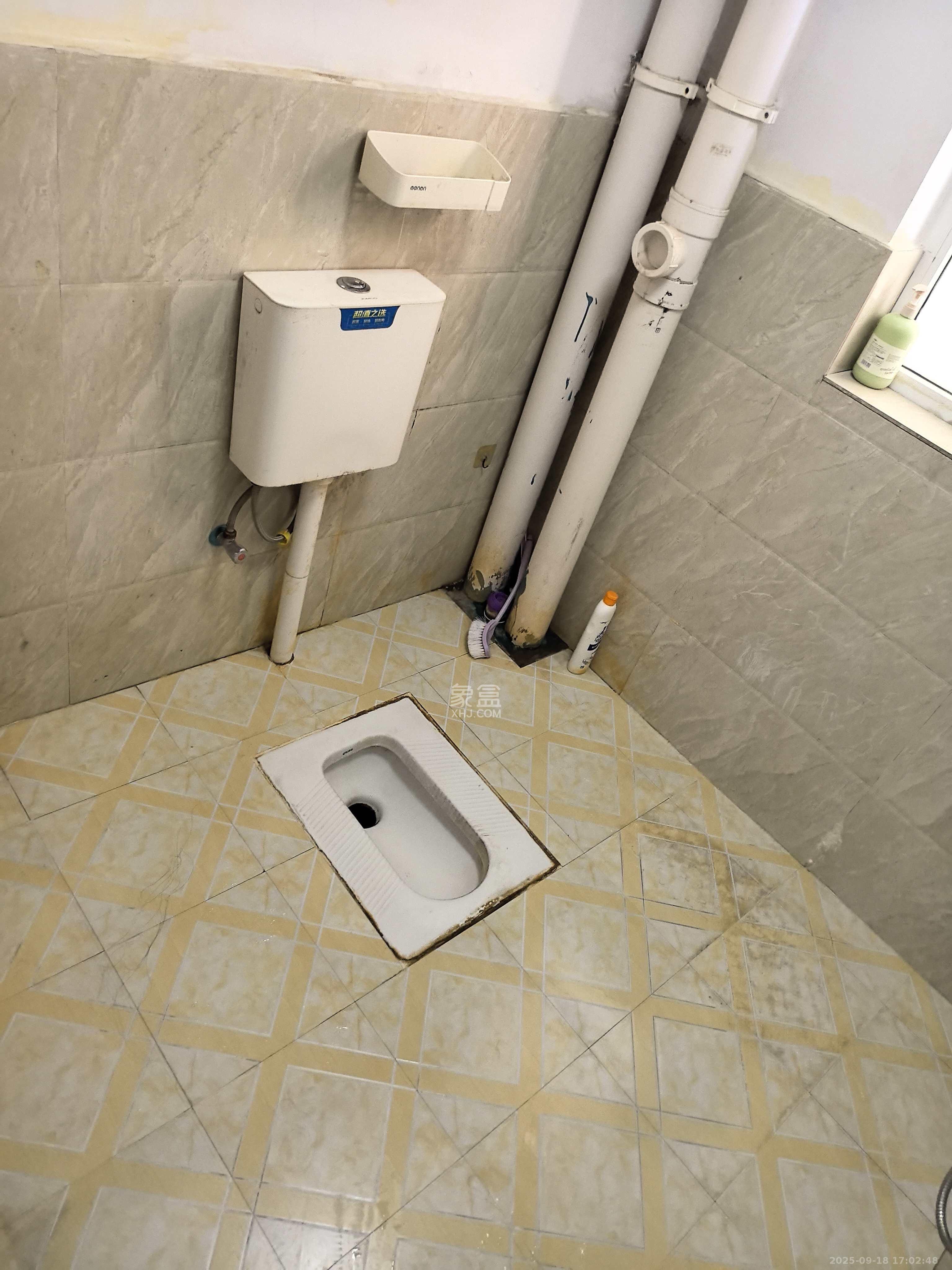 当代滨江MOMA 1室2厅1卫 800.0元/月 当代滨江MOMA 1室2厅1卫 800.0元/月室内图