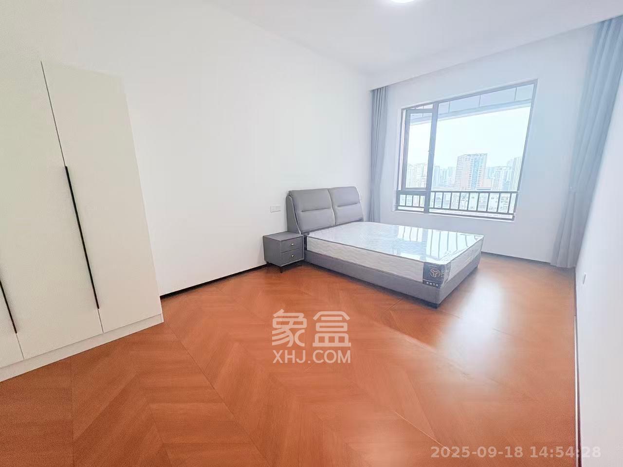 长沙檀府  4室2厅3卫    7500.0元/月室内图