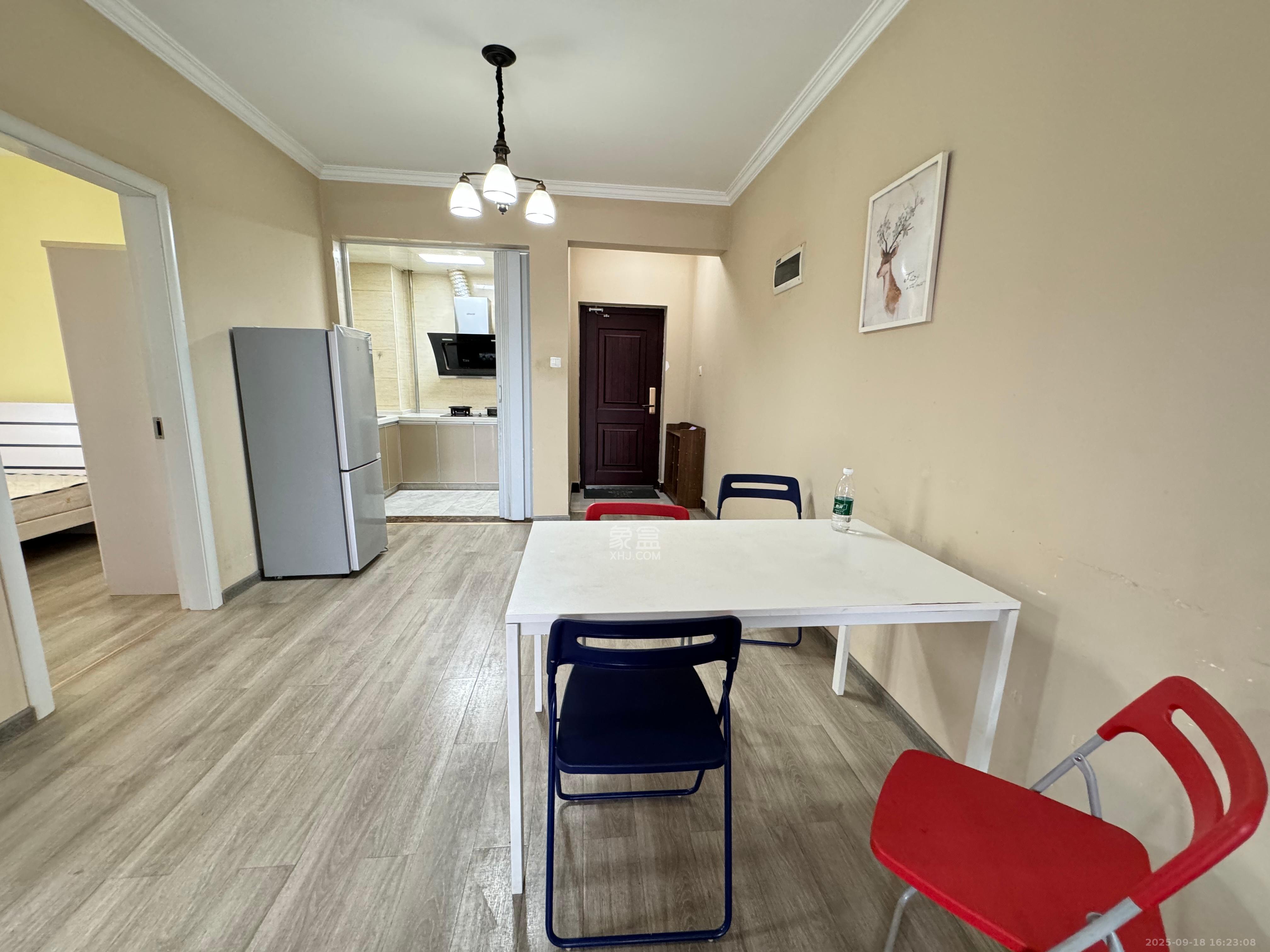 丽水熙园 2室1厅1卫 2200.0元/月 丽水熙园 2室1厅1卫 2200.0元/月室内图