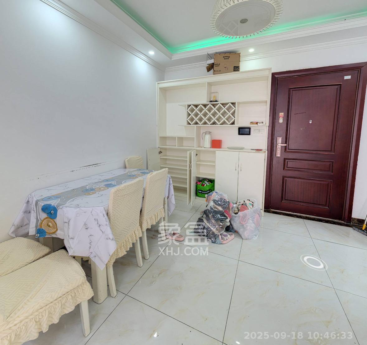 梅溪湖金茂悦（金悦雅苑）  3室2厅1卫    3000.0元/月室内图