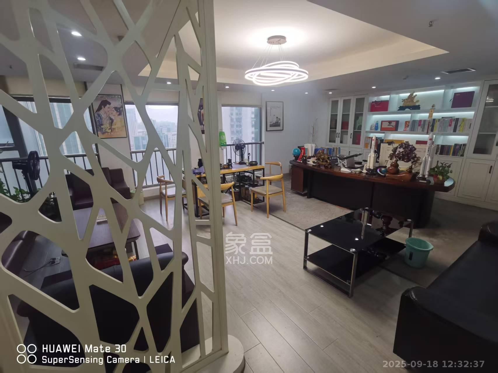 定王大厦   266.76㎡      10000.0元/月