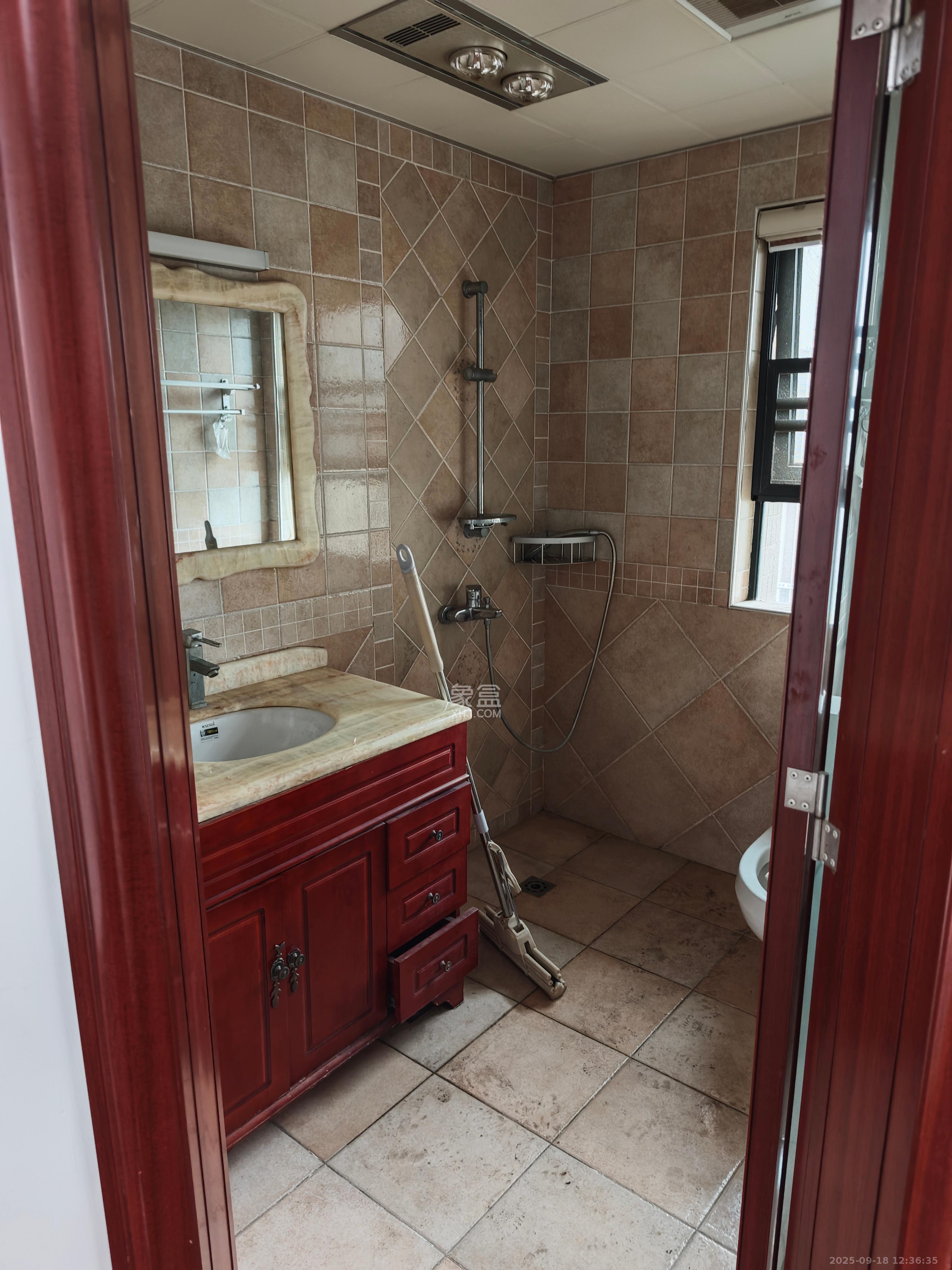 永祺西京  4室2厅2卫    4200.0元/月室内图