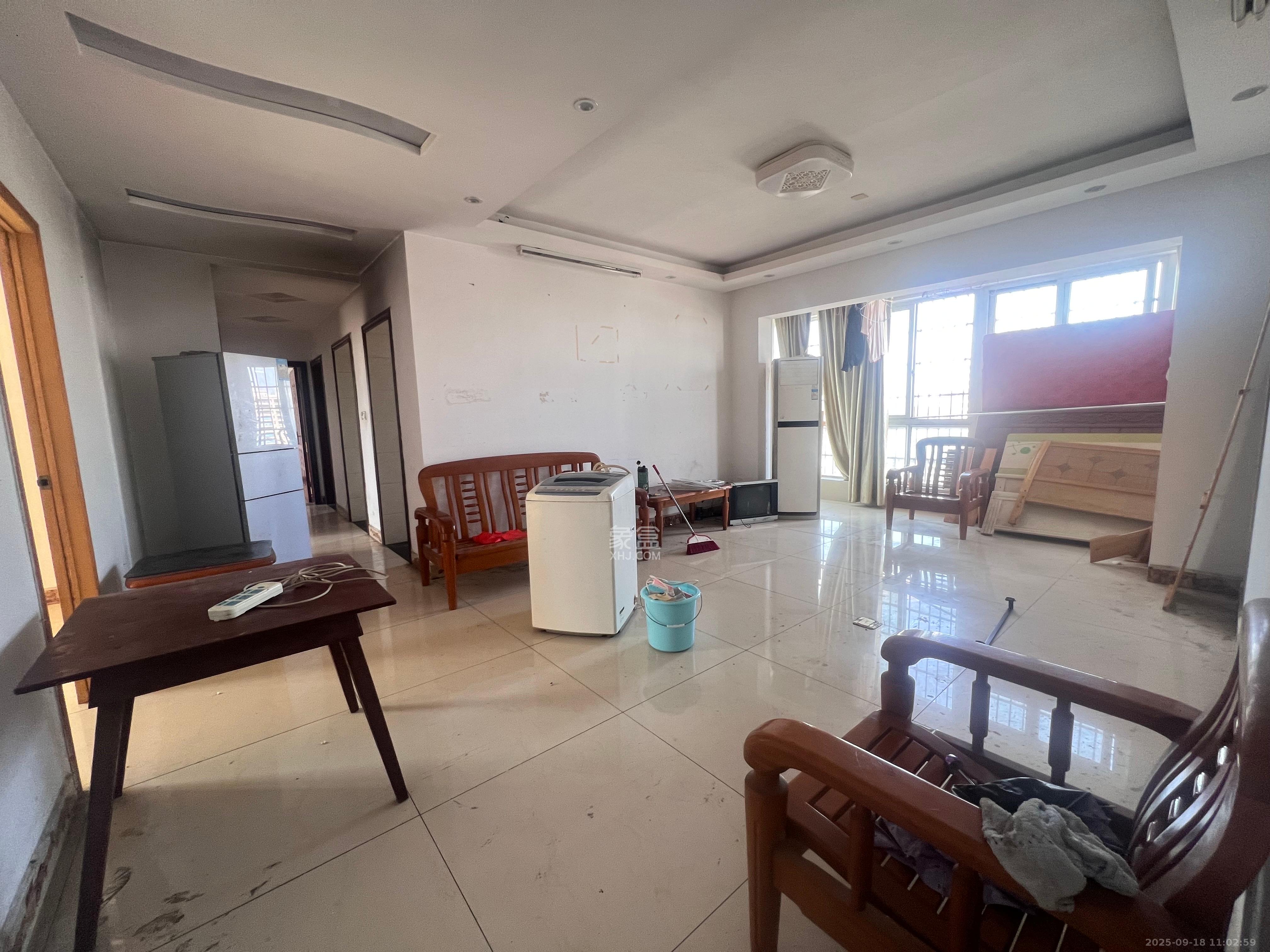 时代星城 3室2厅2卫 1900.0元/月 时代星城 3室2厅2卫 1900.0元/月室内图