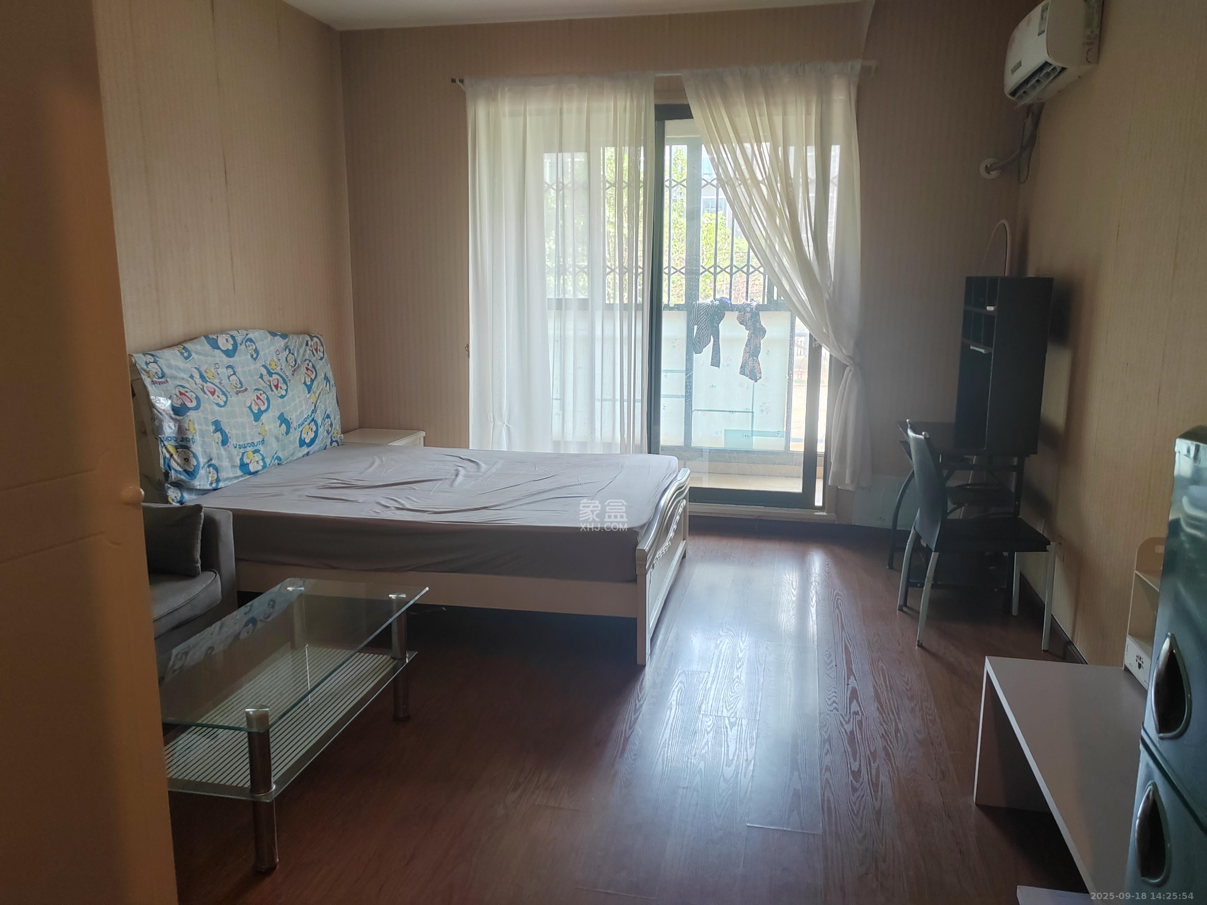 花漾年华(桂花园) 1室1厅1卫 1100.0元/月 花漾年华(桂花园) 1室1厅1卫 1100.0元/月室内图