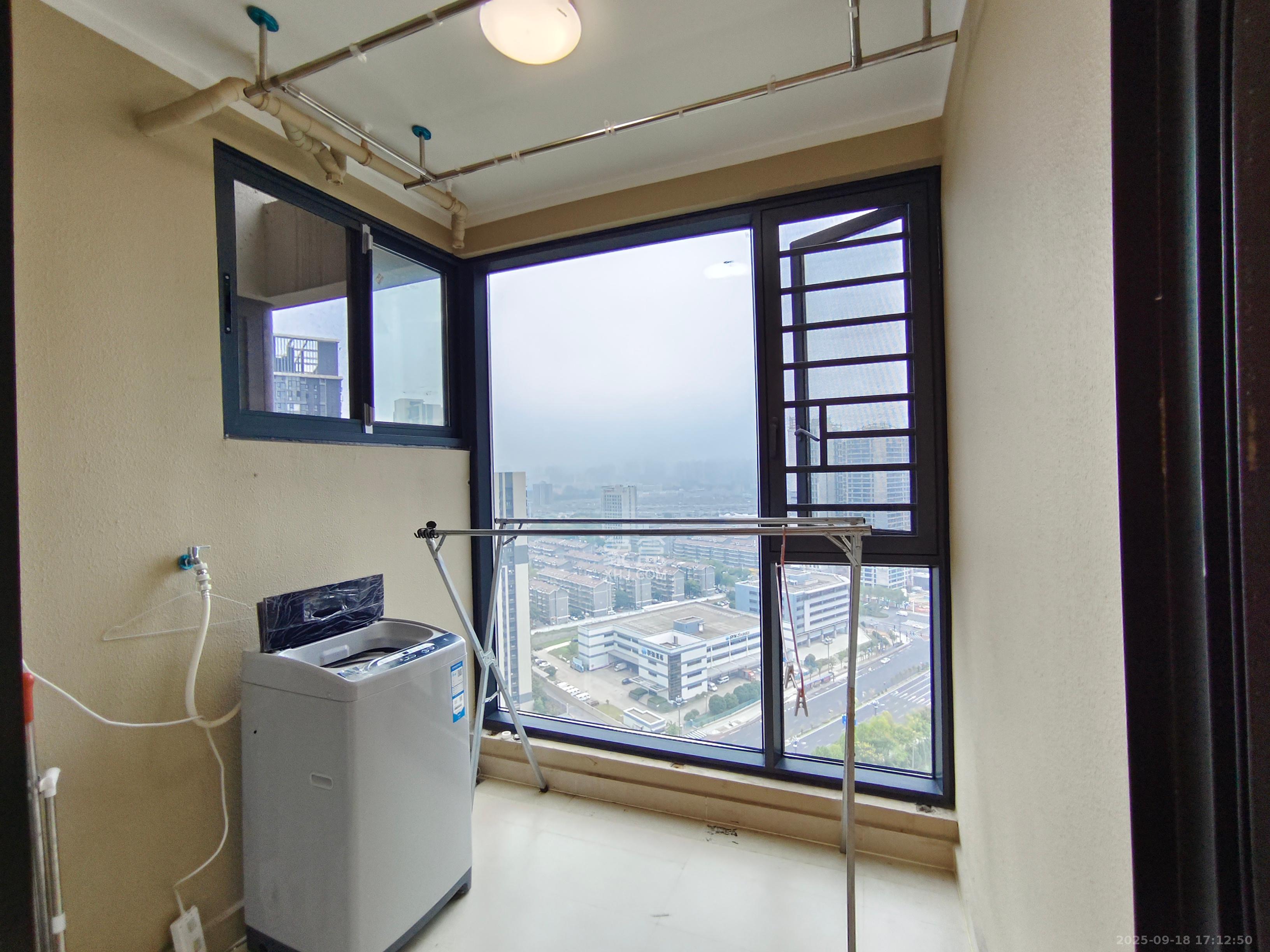 万科金色梦想B区 3室2厅2卫 3000.0元/月 万科金色梦想B区 3室2厅2卫 3000.0元/月室内图