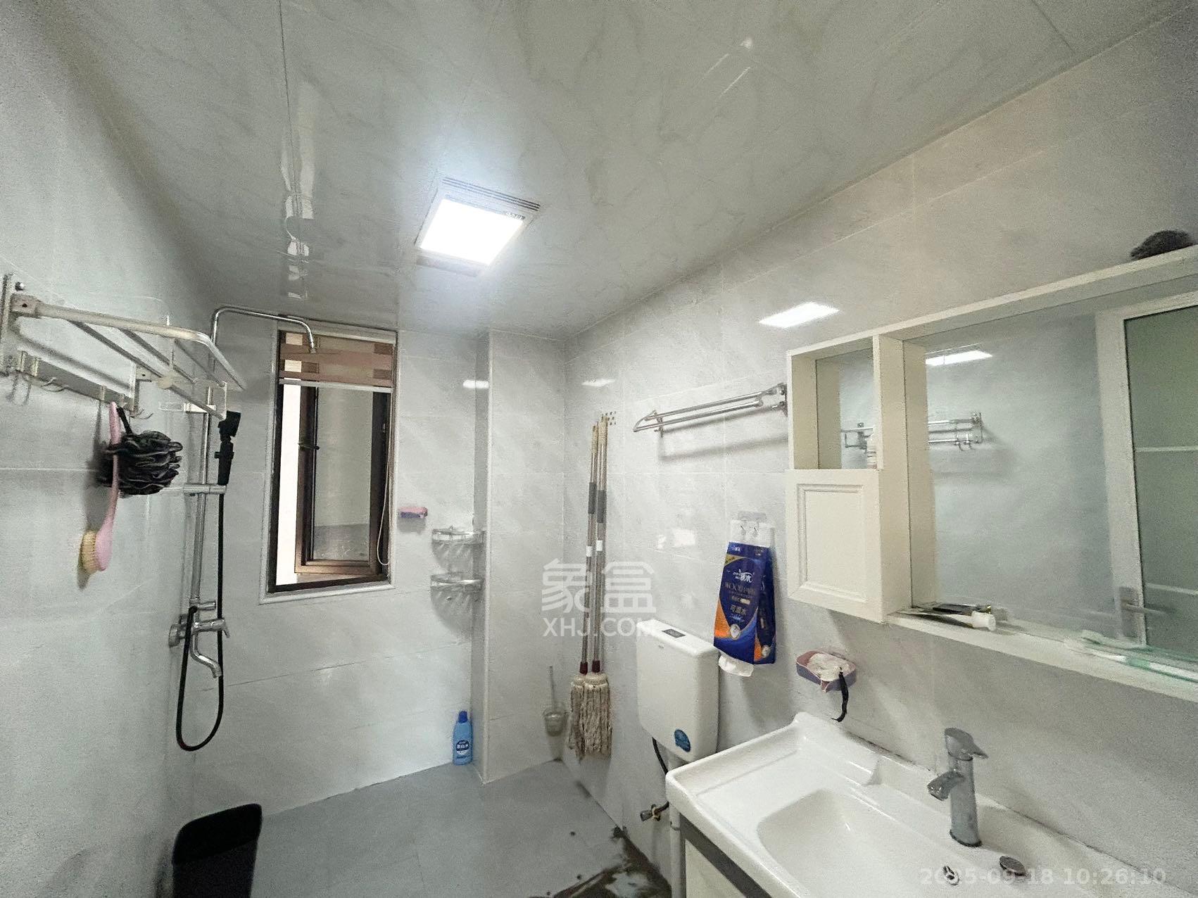 长房明宸府 3室1厅2卫 2100.0元/月 长房明宸府 3室1厅2卫 2100.0元/月室内图