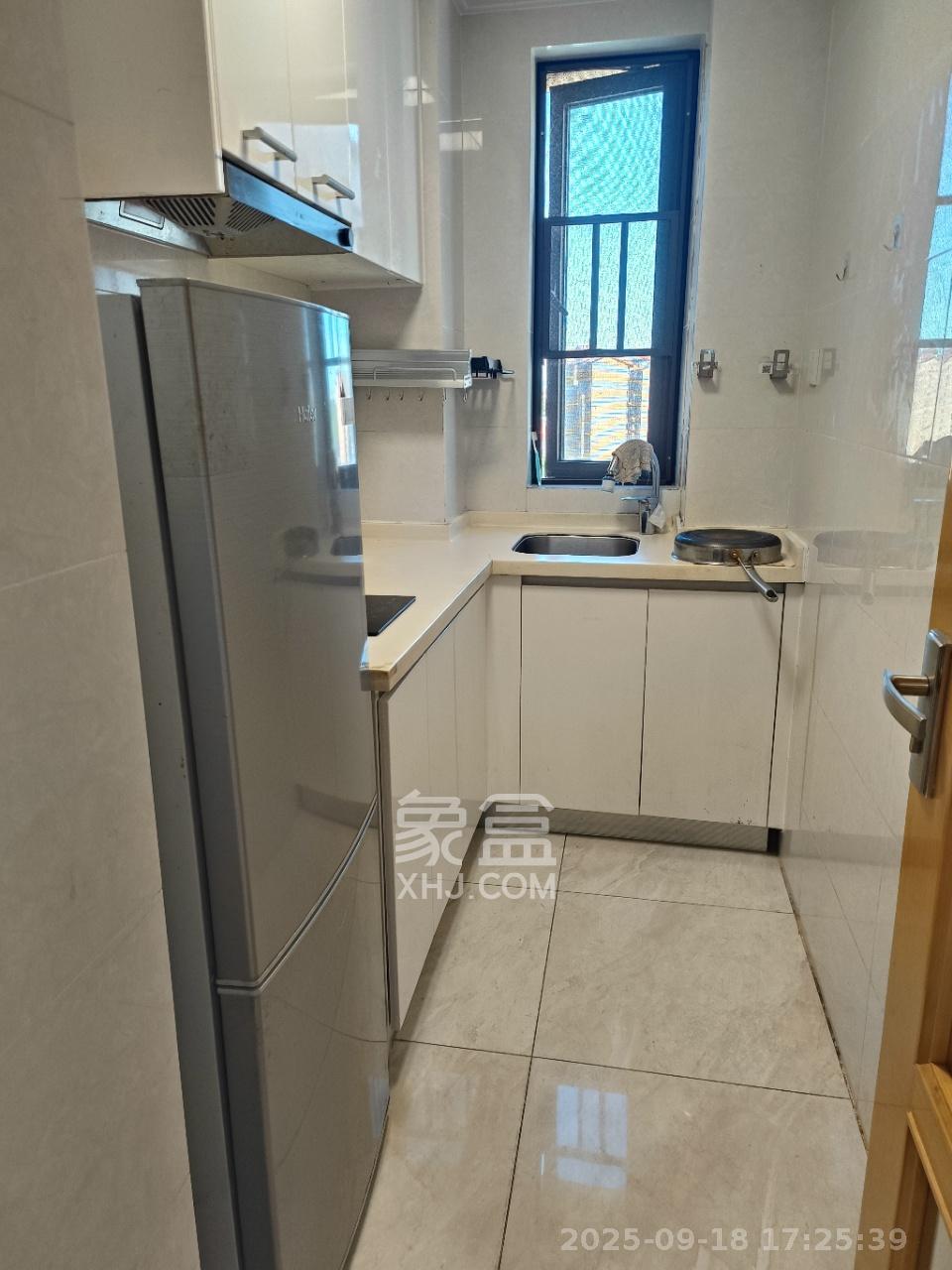 中海新城熙岸(中信新城五期) 1室1厅1卫 1550.0元/月 中海新城熙岸(中信新城五期) 1室1厅1卫 1550.0元/月室内图