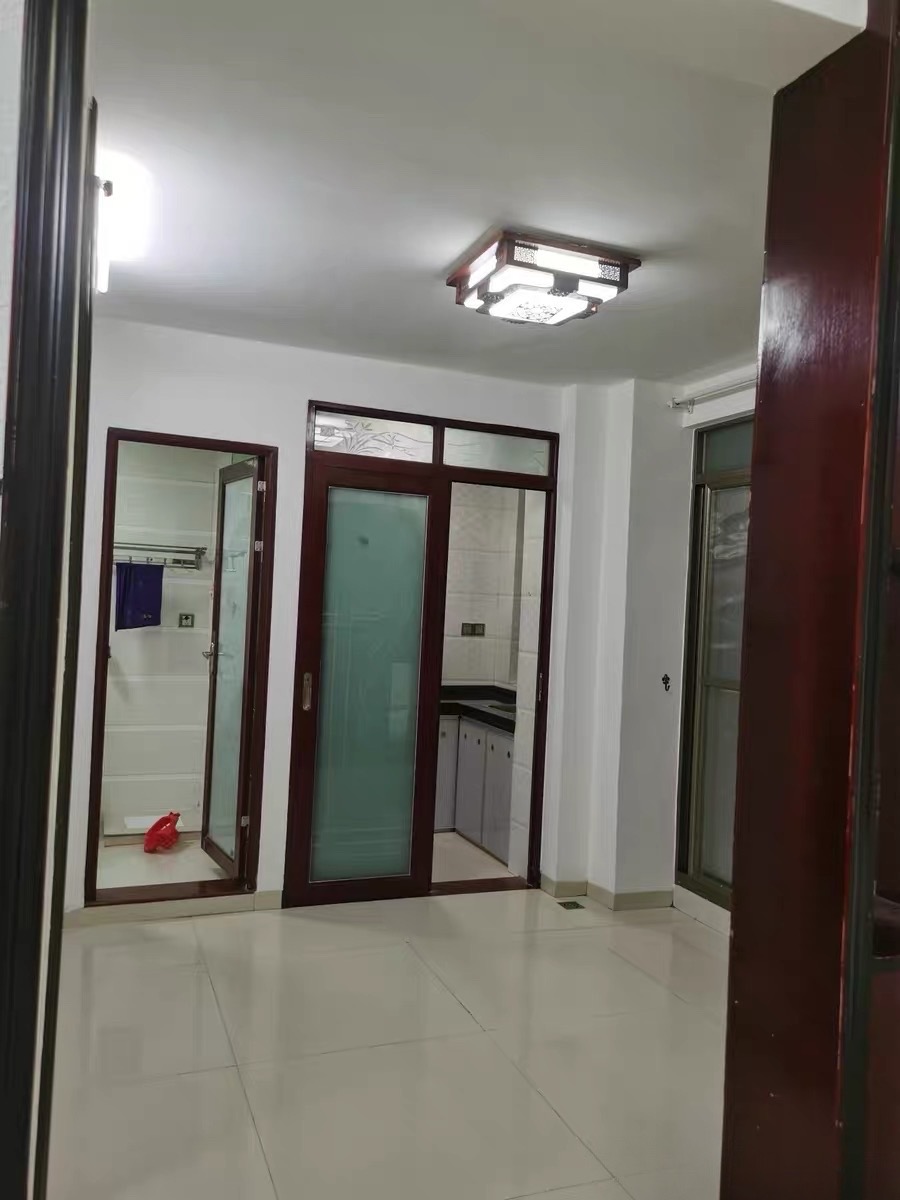 上丹公寓  2室1厅1卫    1800.0元/月户型图