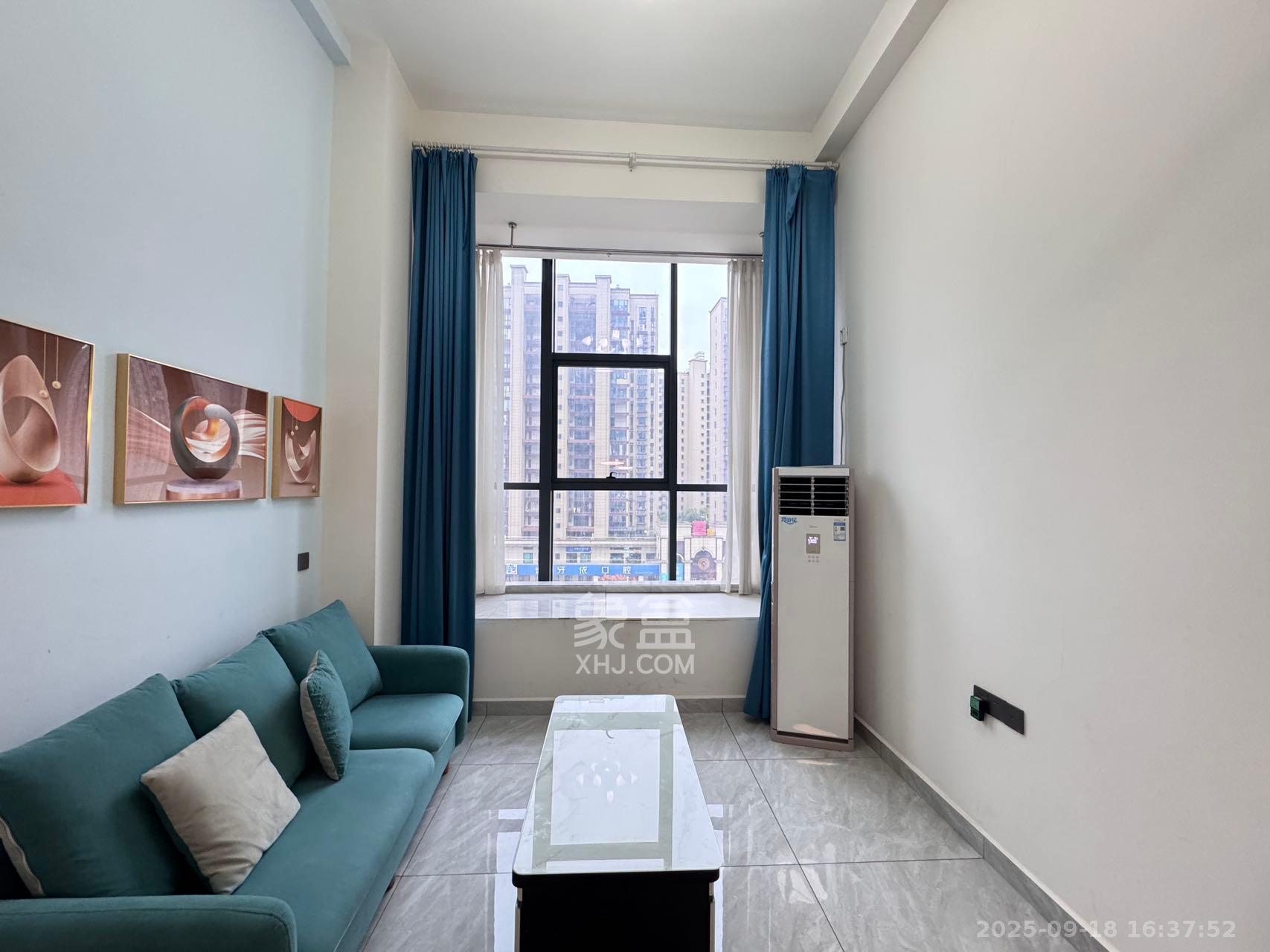 裕天国际商汇中心  1室1厅1卫    1600.0元/月室内图