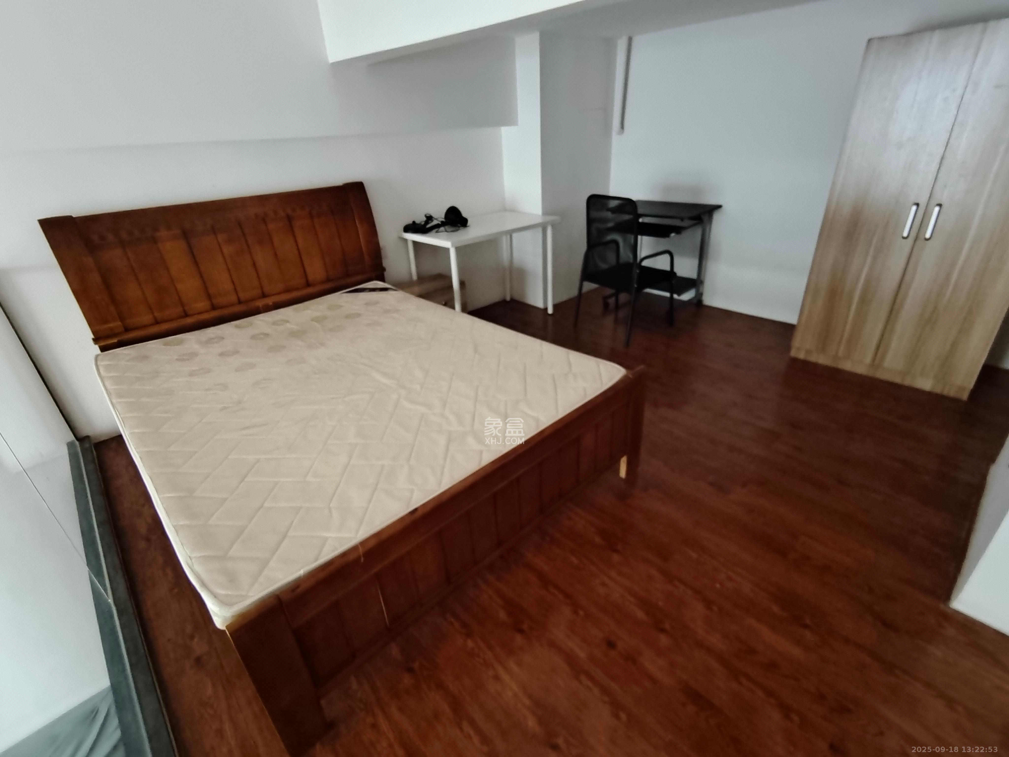 兰亭湾畔 1室1厅1卫 1400.0元/月 兰亭湾畔 1室1厅1卫 1400.0元/月室内图