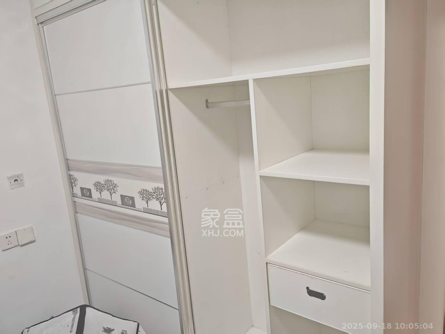 伞厂宿舍  2室1厅1卫    1700.0元/月室内图