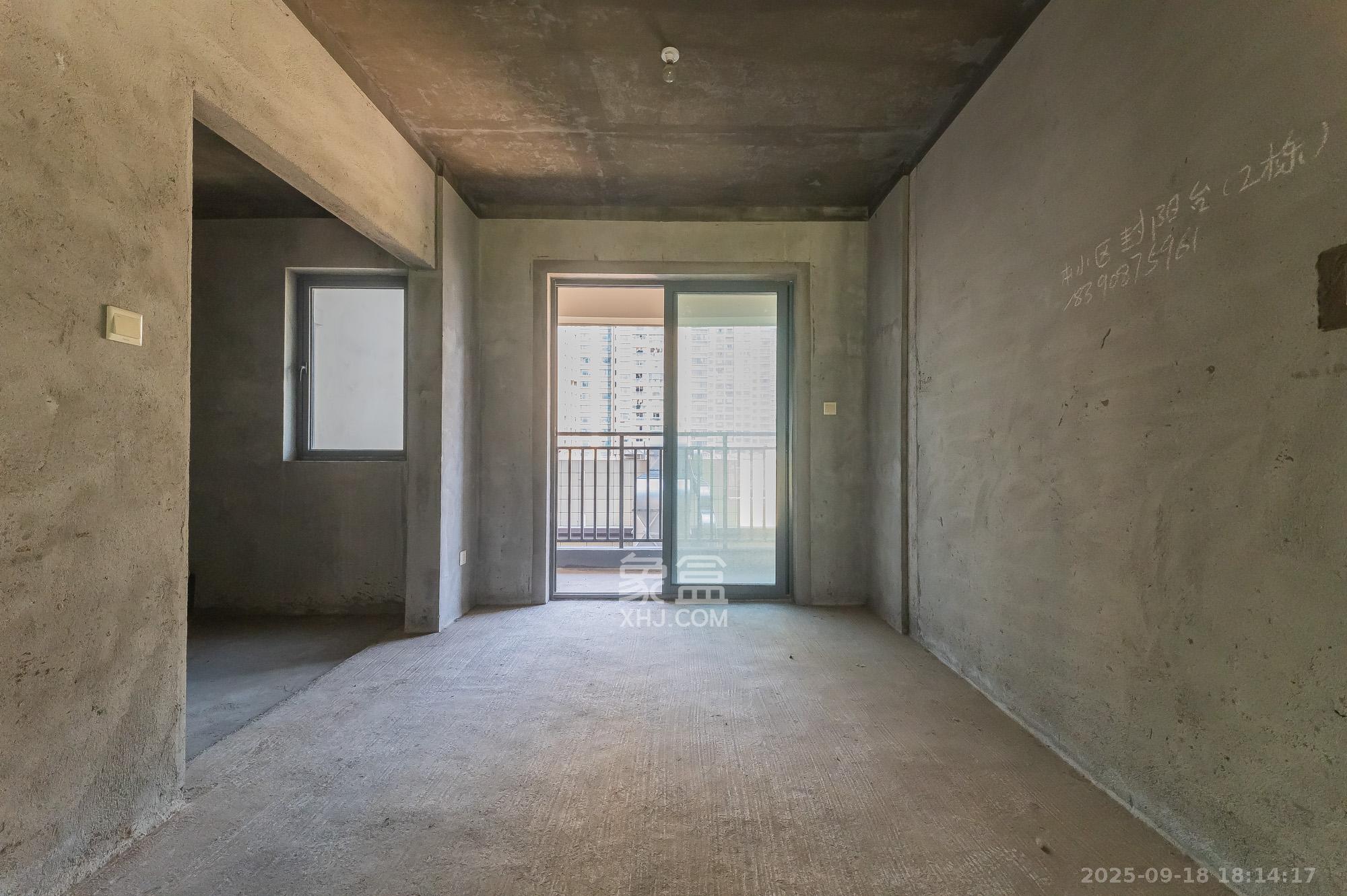 中建悦和城  4室2厅2卫    121.8万其他