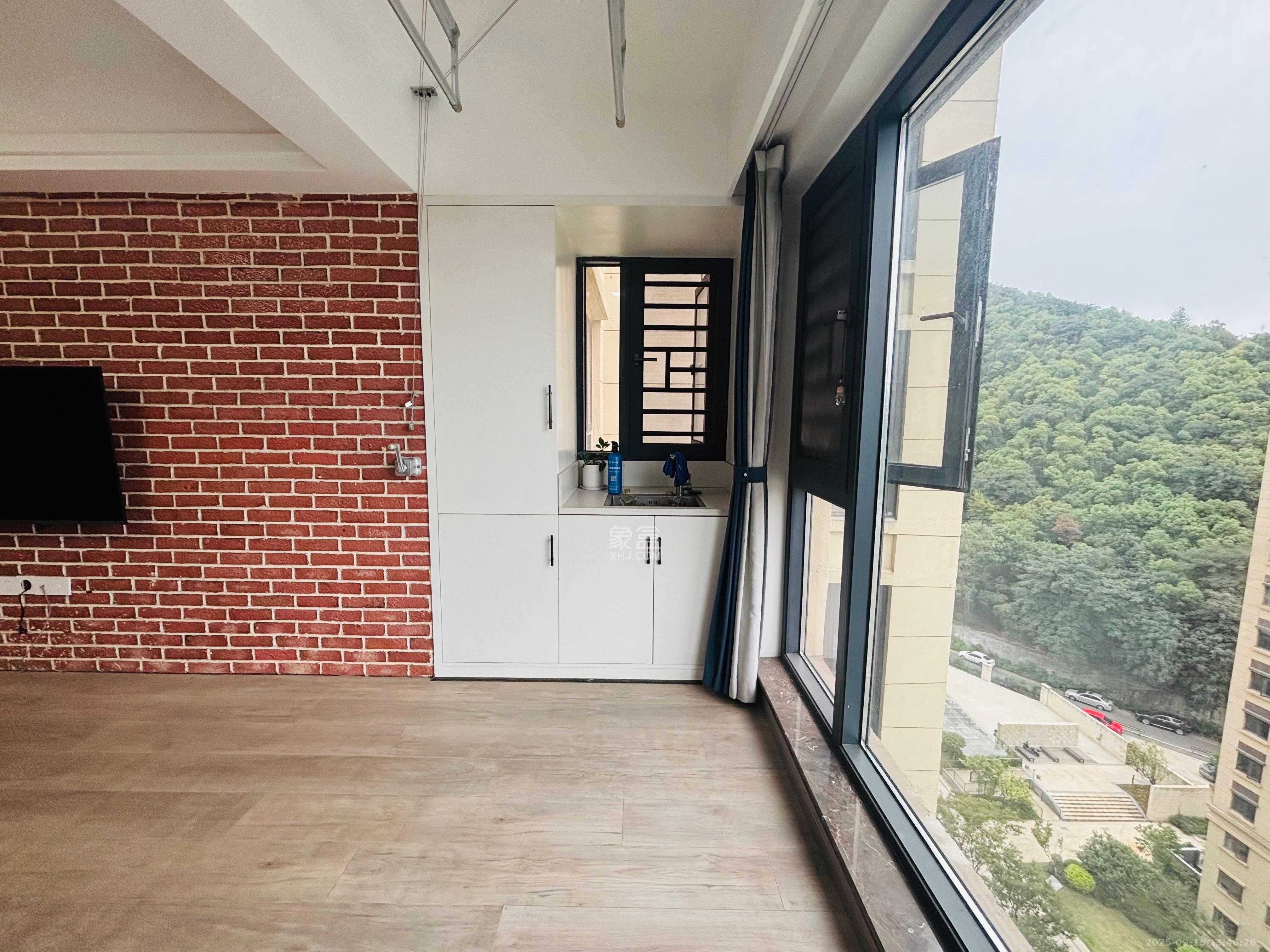 梅溪正荣府 4室2厅2卫 3700.00元/月 梅溪正荣府 4室2厅2卫 3700.00元/月室内图