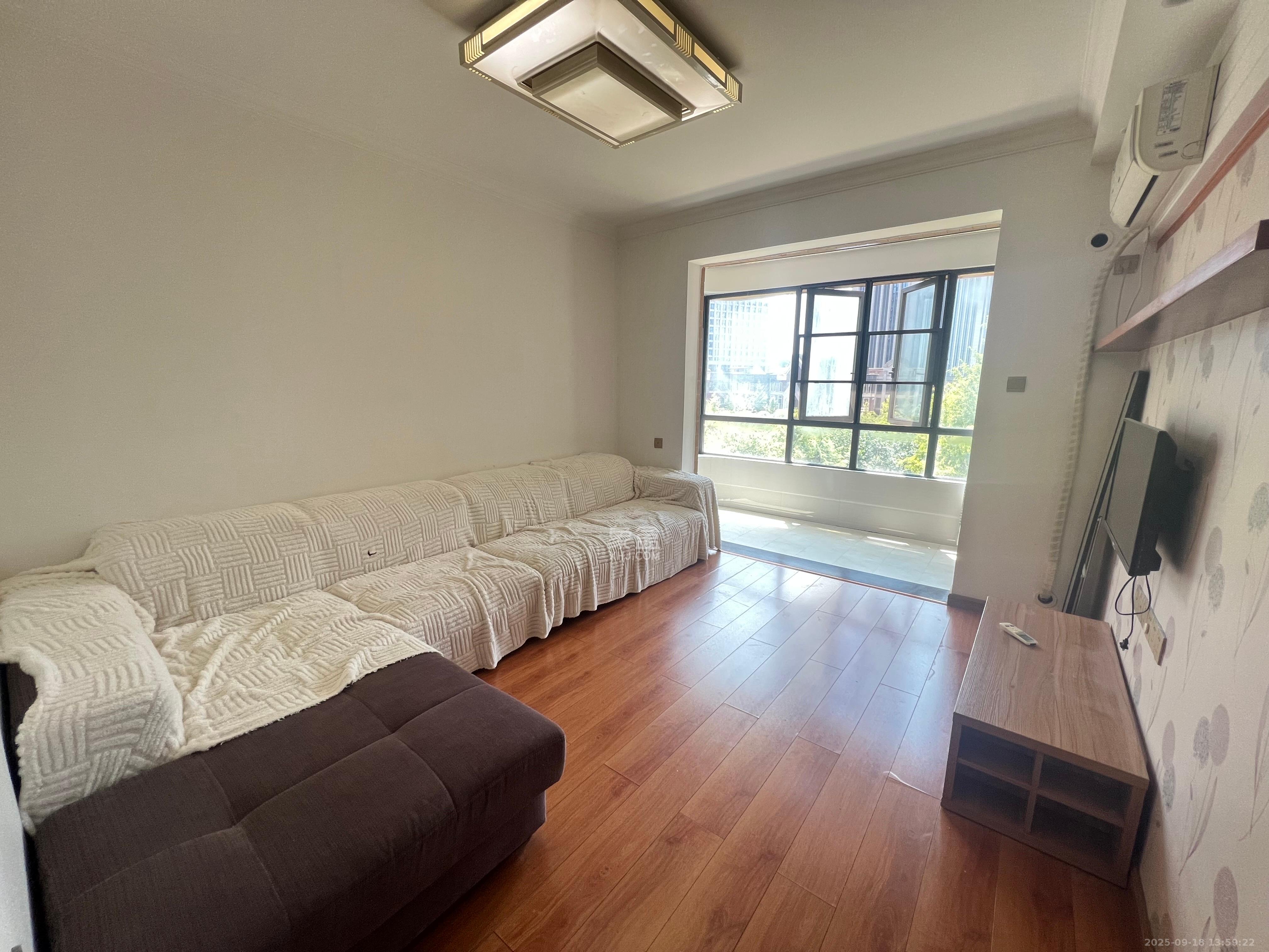 五矿万境水岸一期(万境水岸嘉苑)  2室1厅1卫    2000.0元/月 五矿万境水岸一期(万境水岸嘉苑)  2室1厅1卫    2000.0元/月