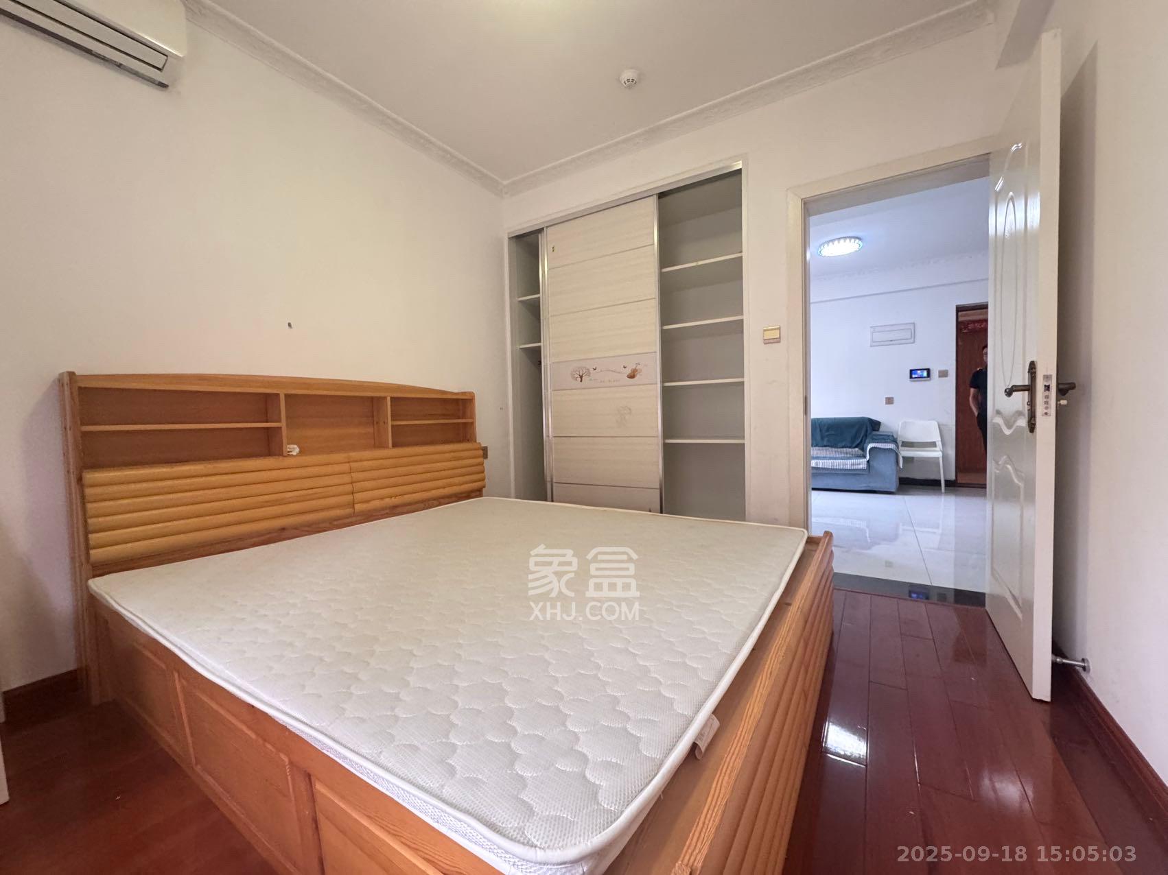 融创融公馆(融创臻苑) 2室1厅1卫 1800.0元/月 融创融公馆(融创臻苑) 2室1厅1卫 1800.0元/月室内图