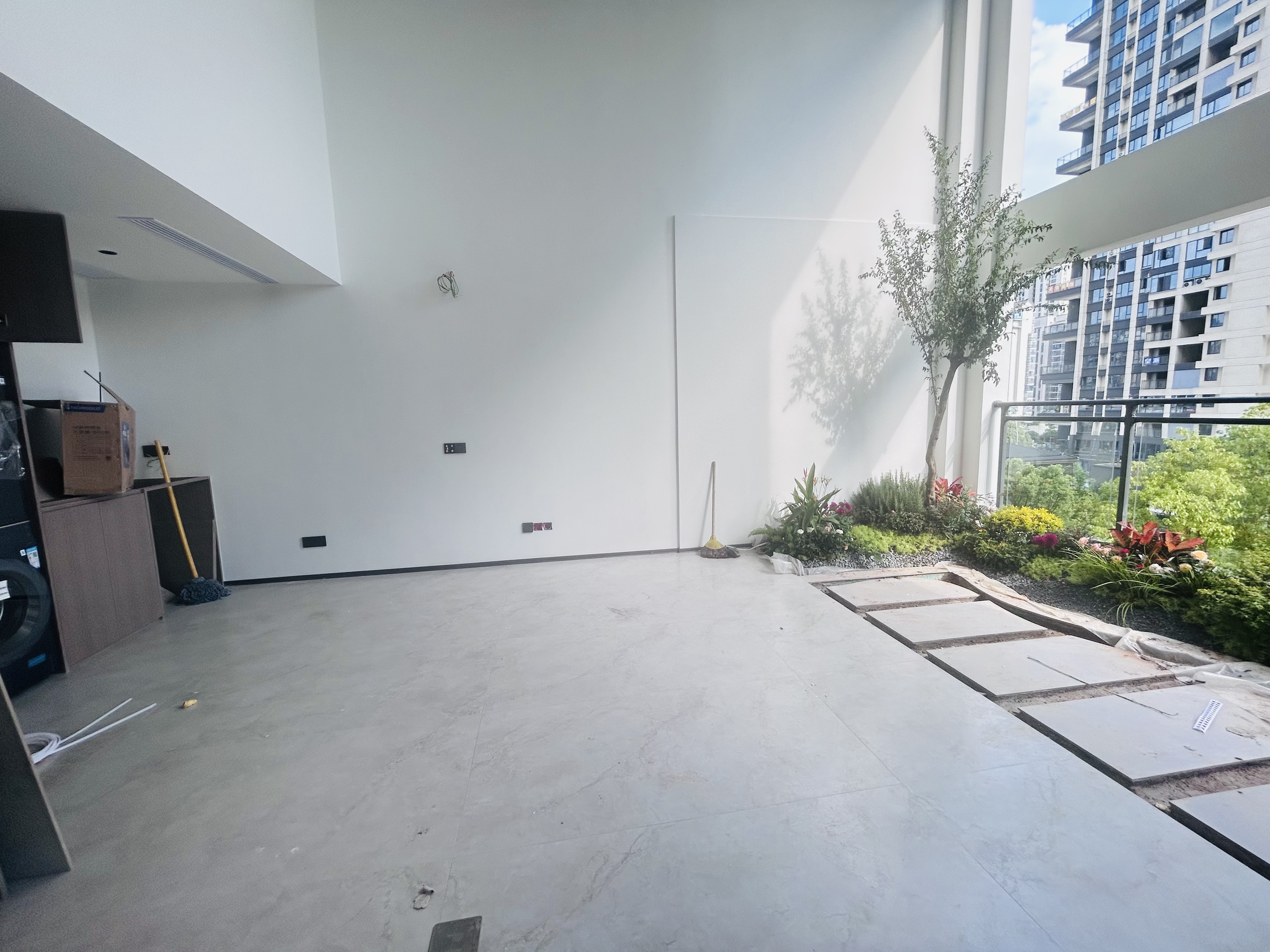 青春里鑫悦府 4室2厅2卫 178.0万 青春里鑫悦府 4室2厅2卫 178.0万室内图