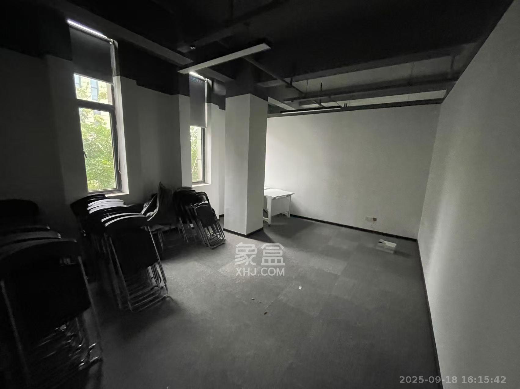 兴工国际产业园 1室1厅1卫 13000.0元/月 兴工国际产业园 1室1厅1卫 13000.0元/月室内图