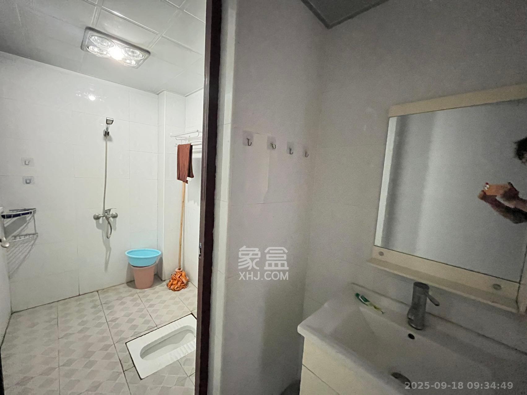 曙光泊岸  3室2厅1卫    3200.0元/月室内图