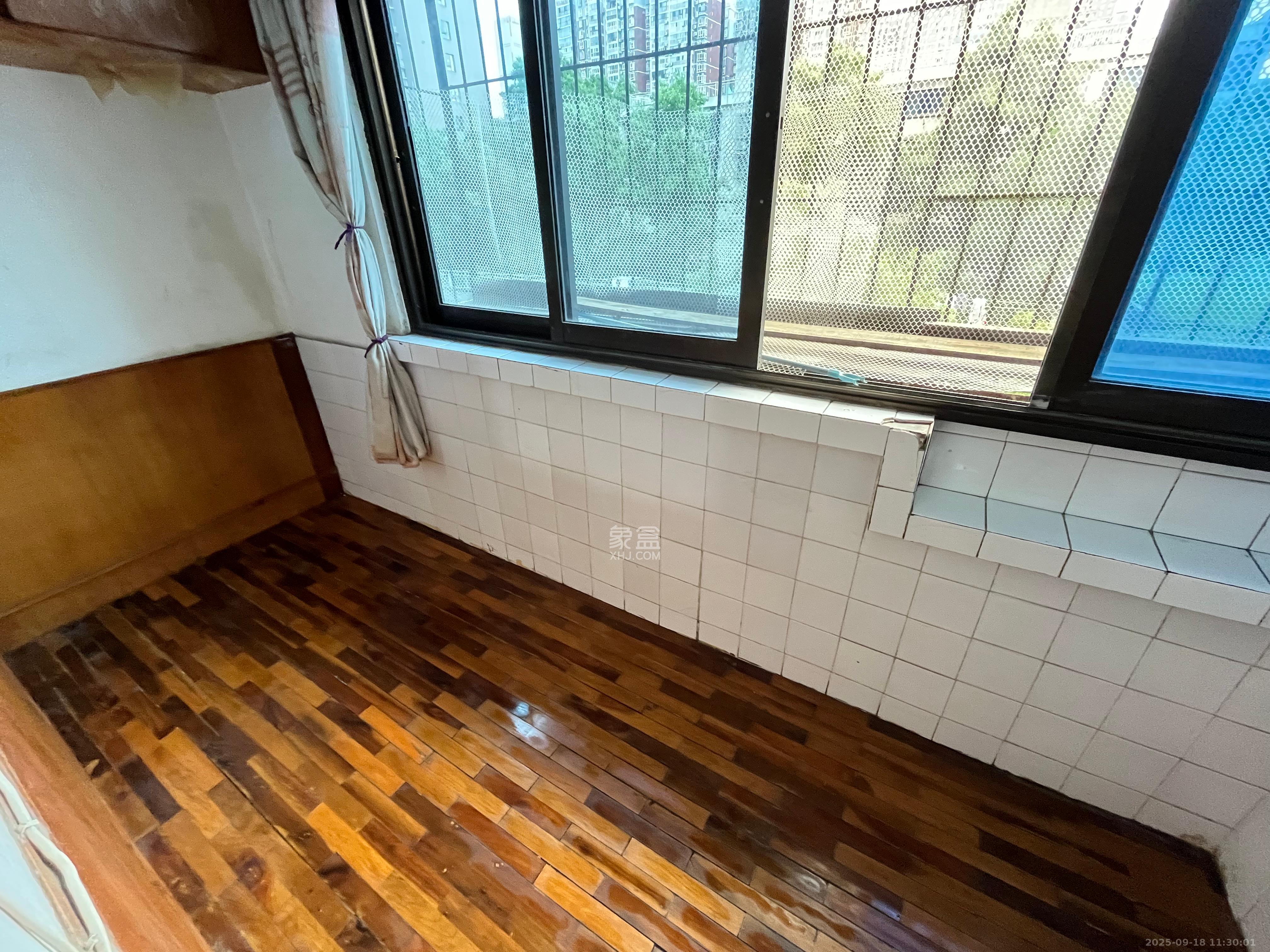 省林勘院  2室1厅1卫    1300.0元/月室内图