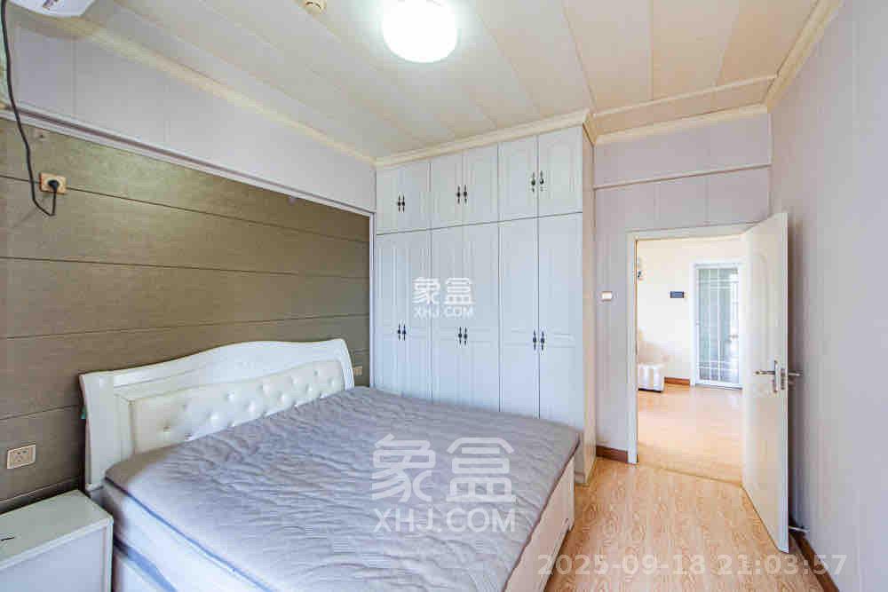 北辰三角洲E4区  2室2厅1卫   2800.00元/月室内图