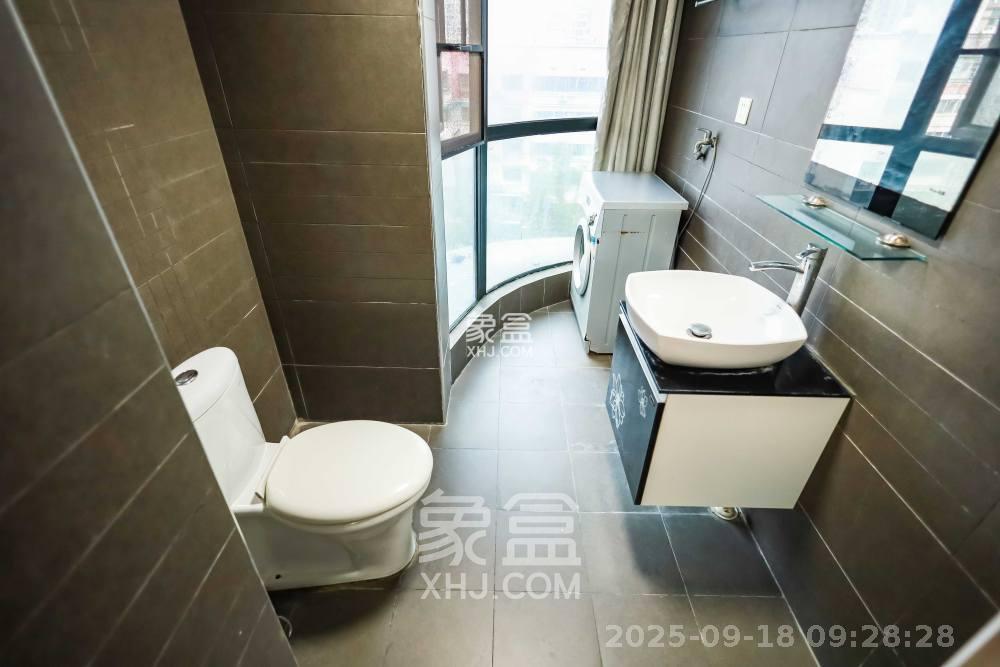 永祺西京  3室2厅2卫    2500.0元/月小区图