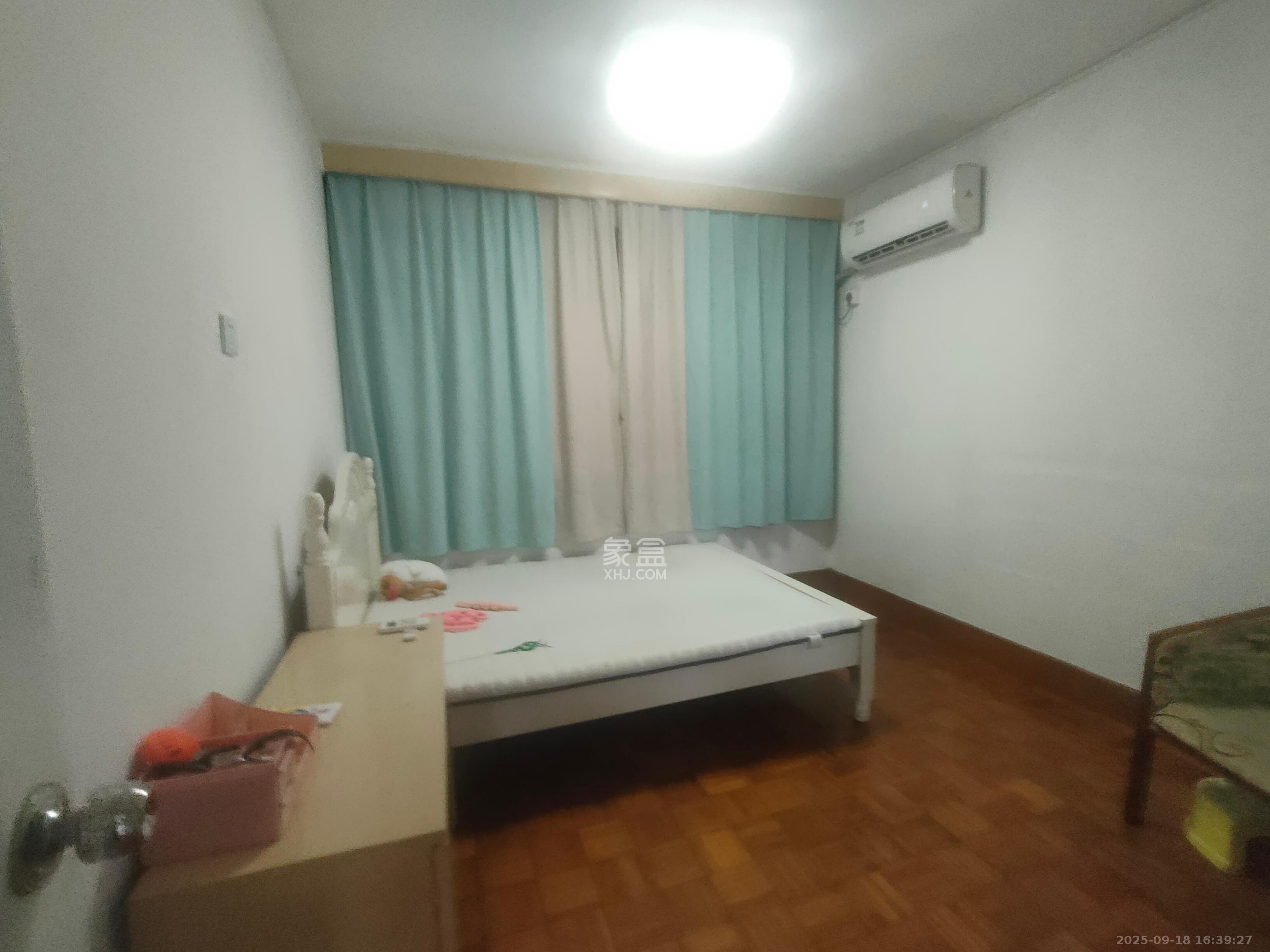 林业厅宿舍  3室1厅1卫    2200.0元/月室内图