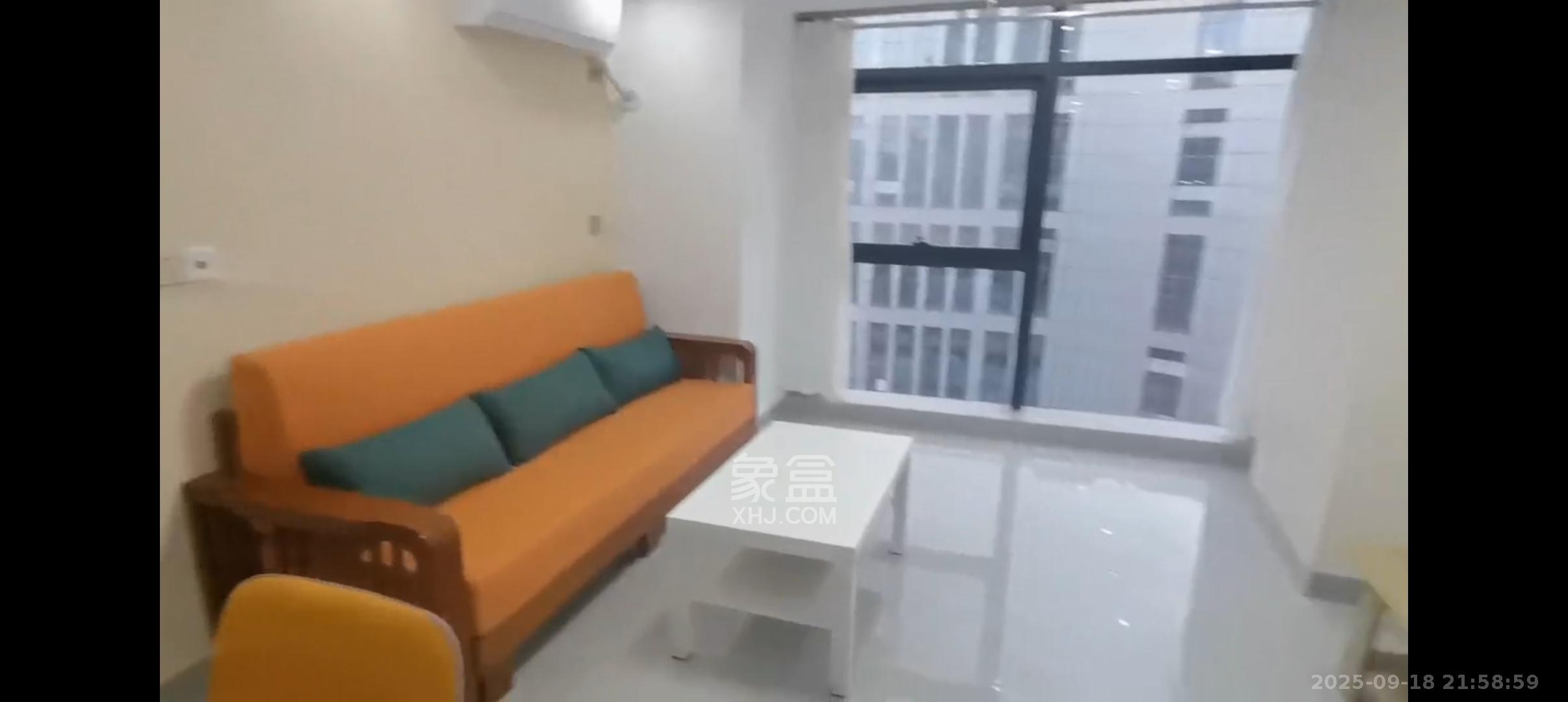 碧桂园印象  2室1厅1卫    2500.0元/月室内图