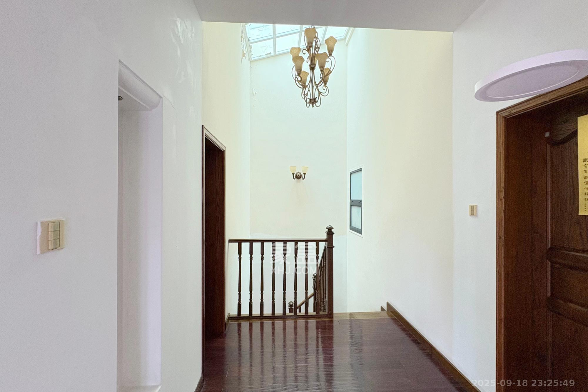 梦泽园  6室3厅4卫    1605.0万其他