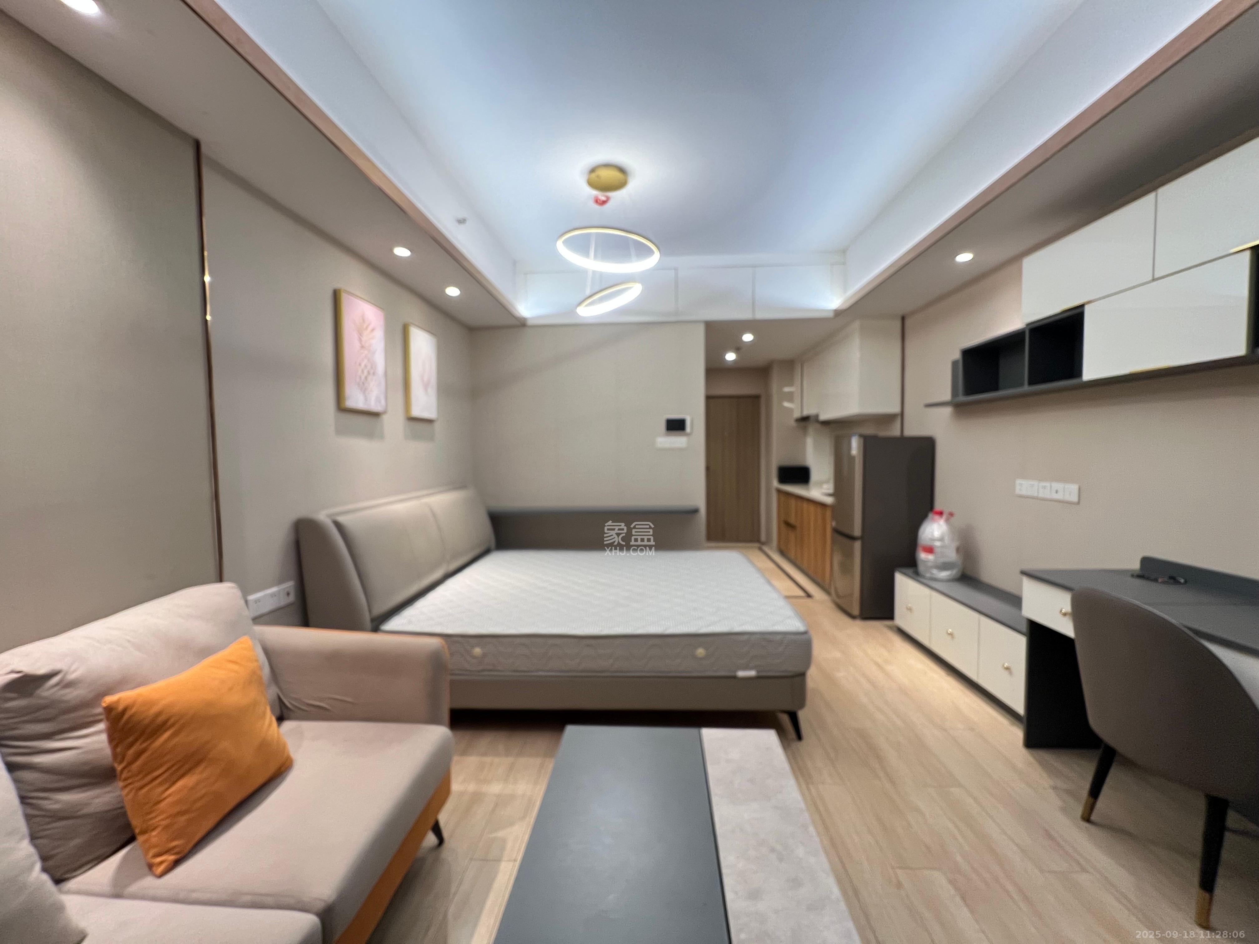 远洋外滩壹号 1室1厅1卫 1800.0元/月 远洋外滩壹号 1室1厅1卫 1800.0元/月室内图