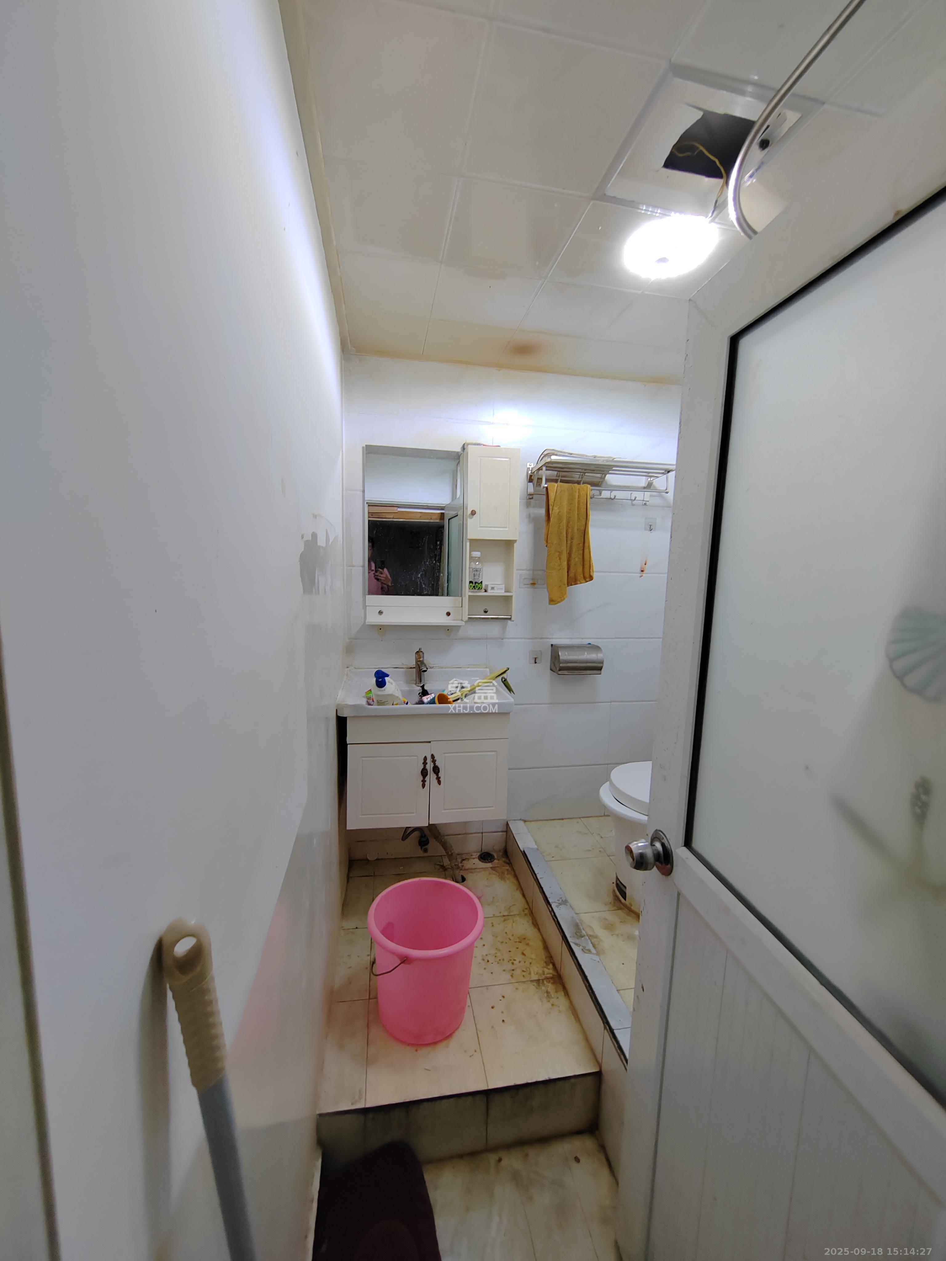 万国城（当代满庭春MOMA）三期   40.0㎡      5300.0元/月室内图