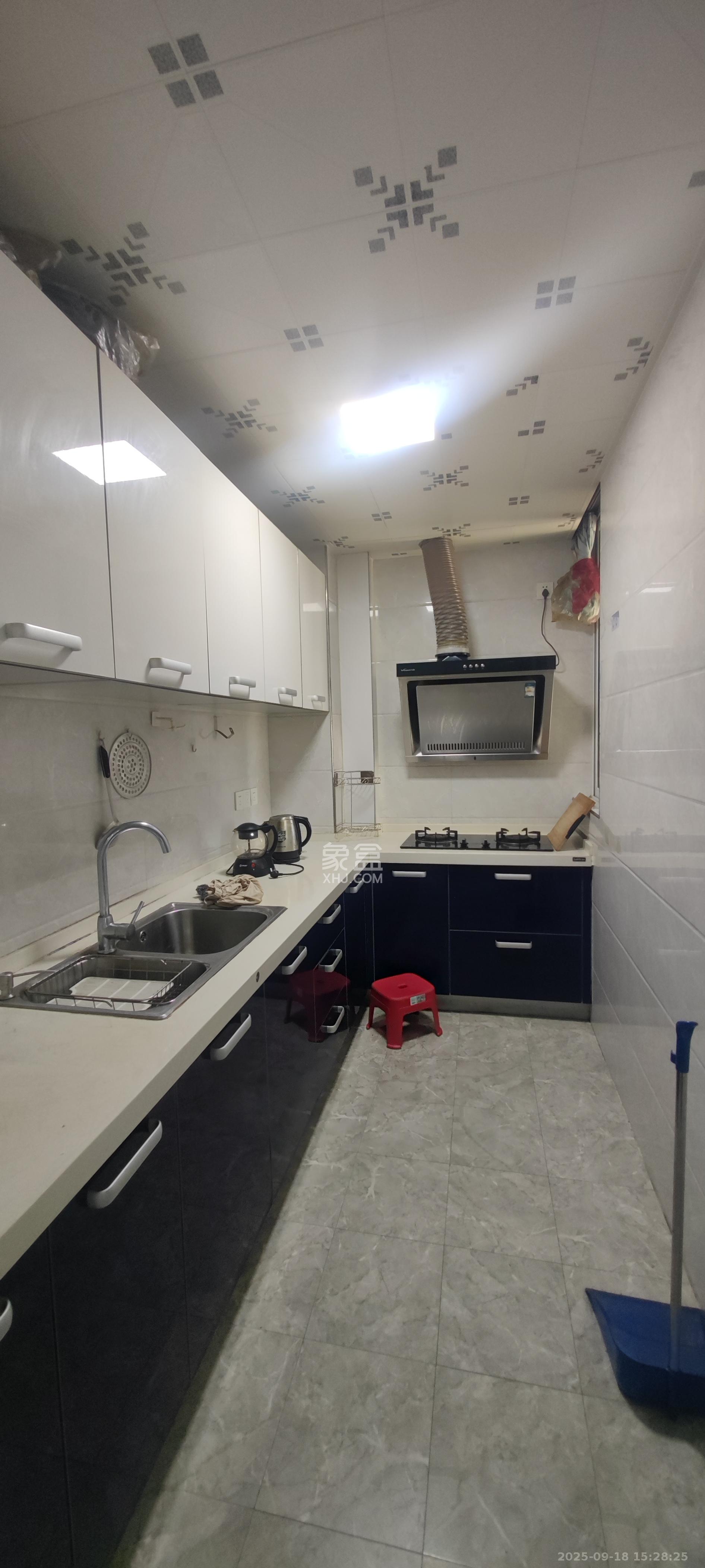 光明城市（星辰青年城）  2室2厅1卫    2100.0元/月室内图