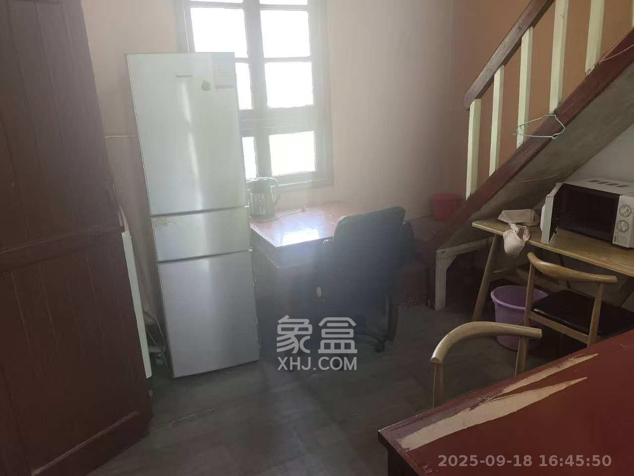 浦沅生活一区  1室0厅0卫    700.0元/月室内图