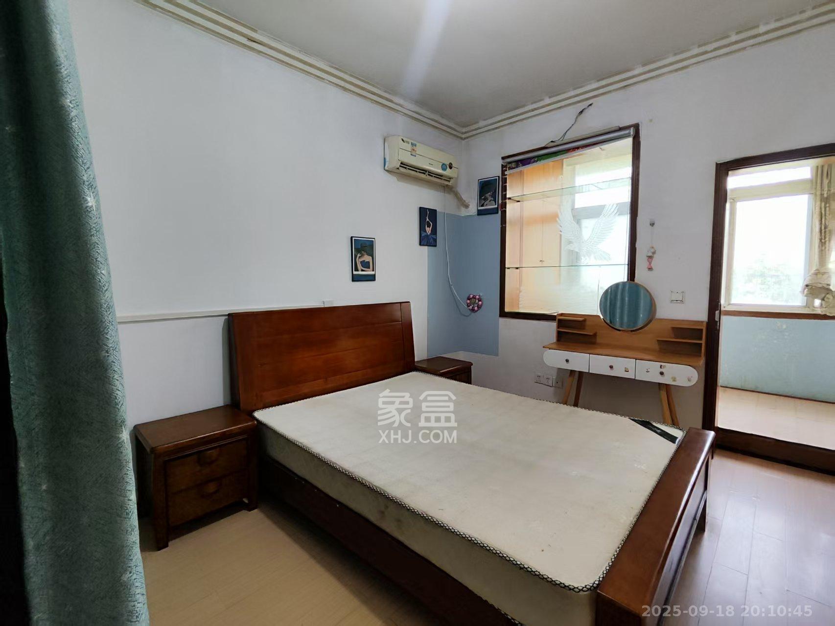 向韶村 1室0厅0卫 1800.0元/月 向韶村 1室0厅0卫 1800.0元/月室内图