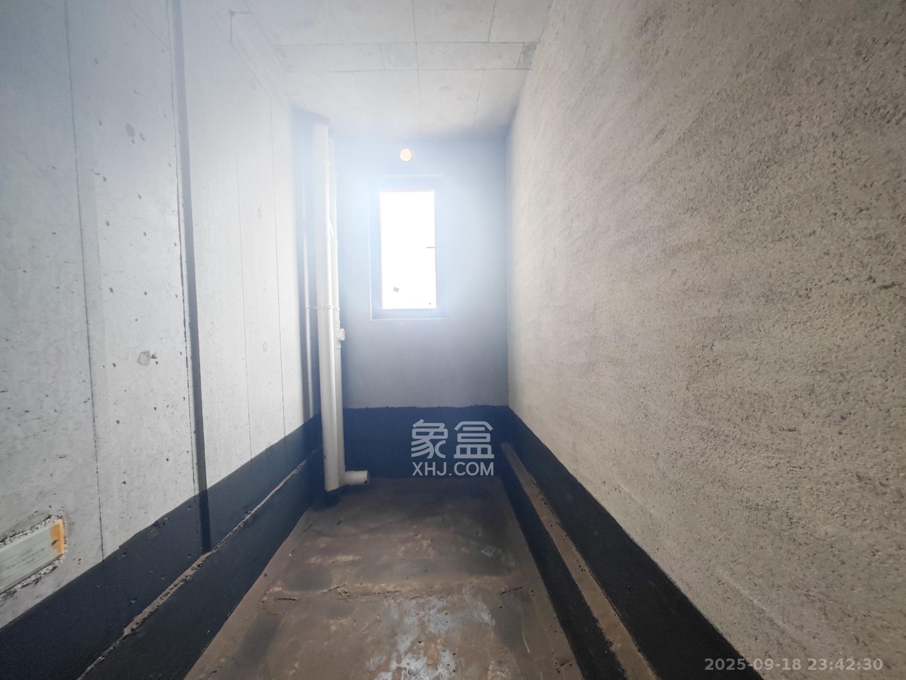 润和翰文府  3室2厅2卫    119.8万卫生间