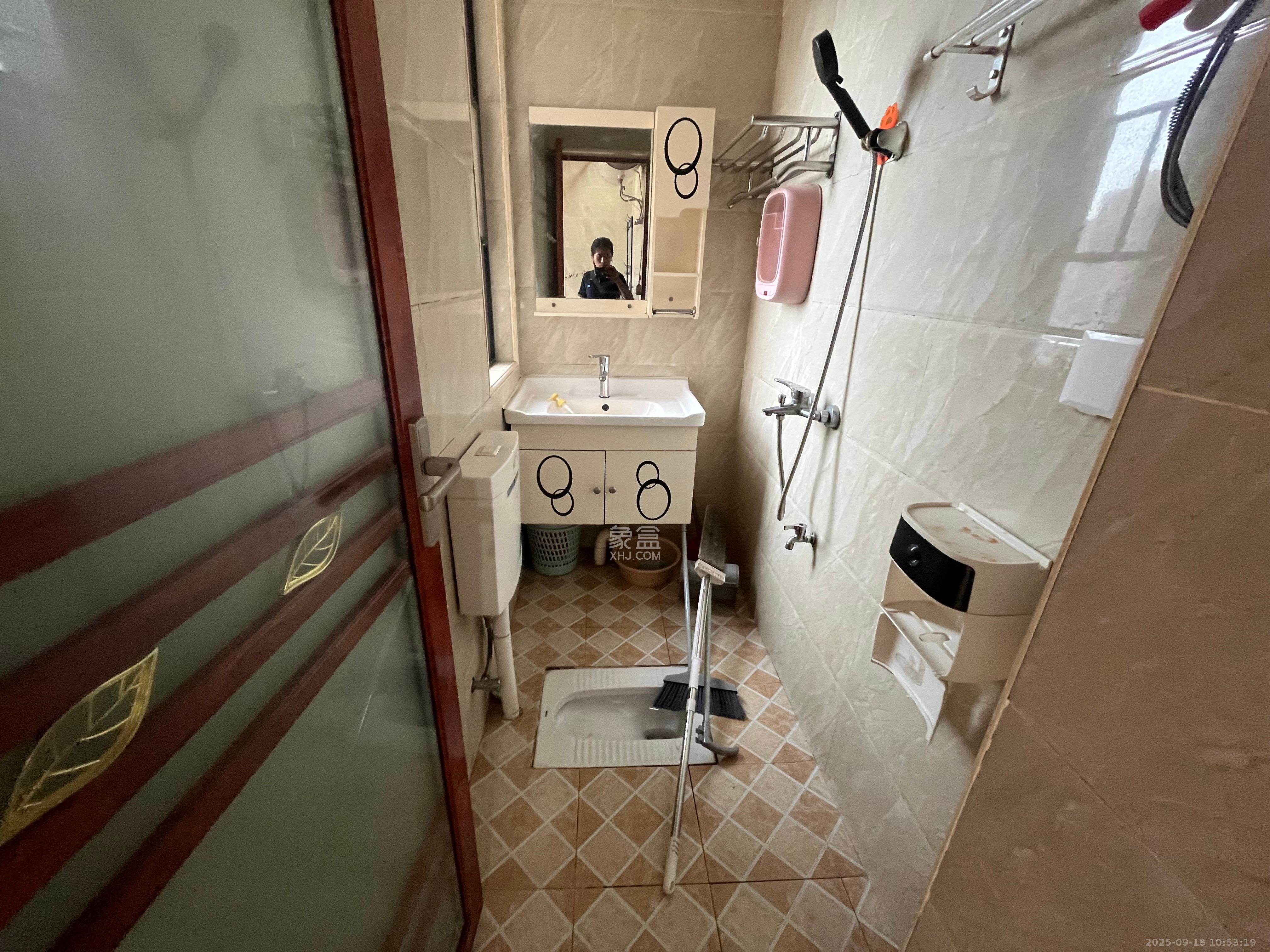 东宜兰园  1室1厅1卫    1100.0元/月室内图