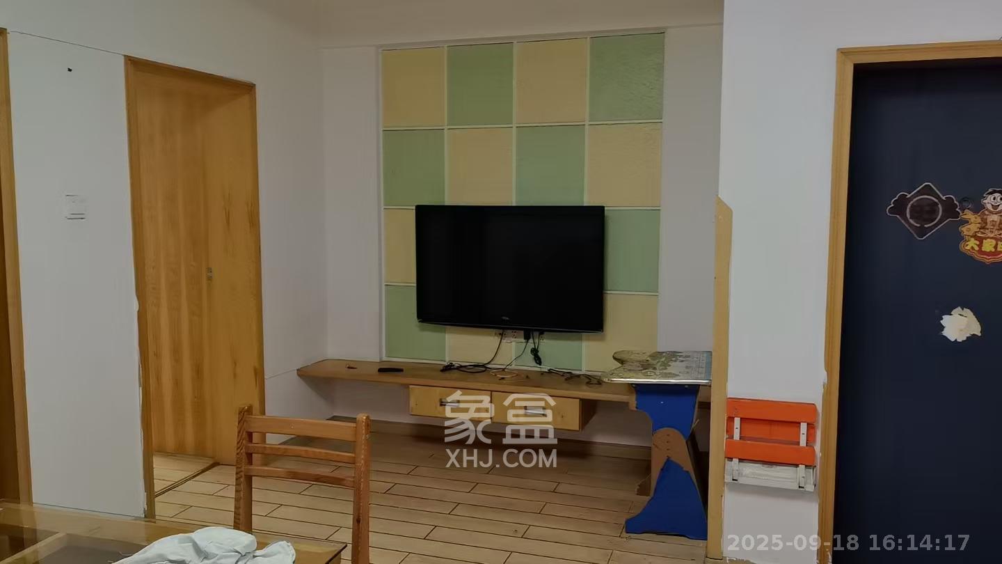 广泰家园  2室2厅1卫    1400.0元/月 广泰家园  2室2厅1卫    1400.0元/月室内图