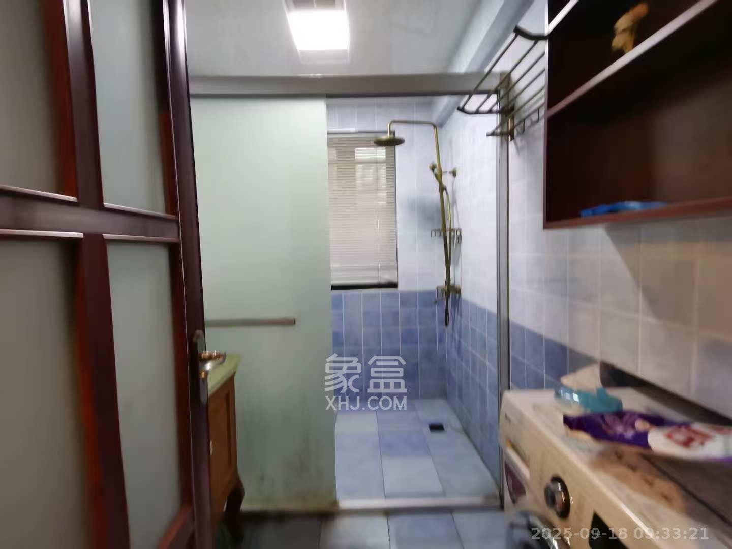 天健壹平方英里(天健芙蓉盛世二期) 4室2厅2卫 4000.0元/月 天健壹平方英里(天健芙蓉盛世二期) 4室2厅2卫 4000.0元/月室内图