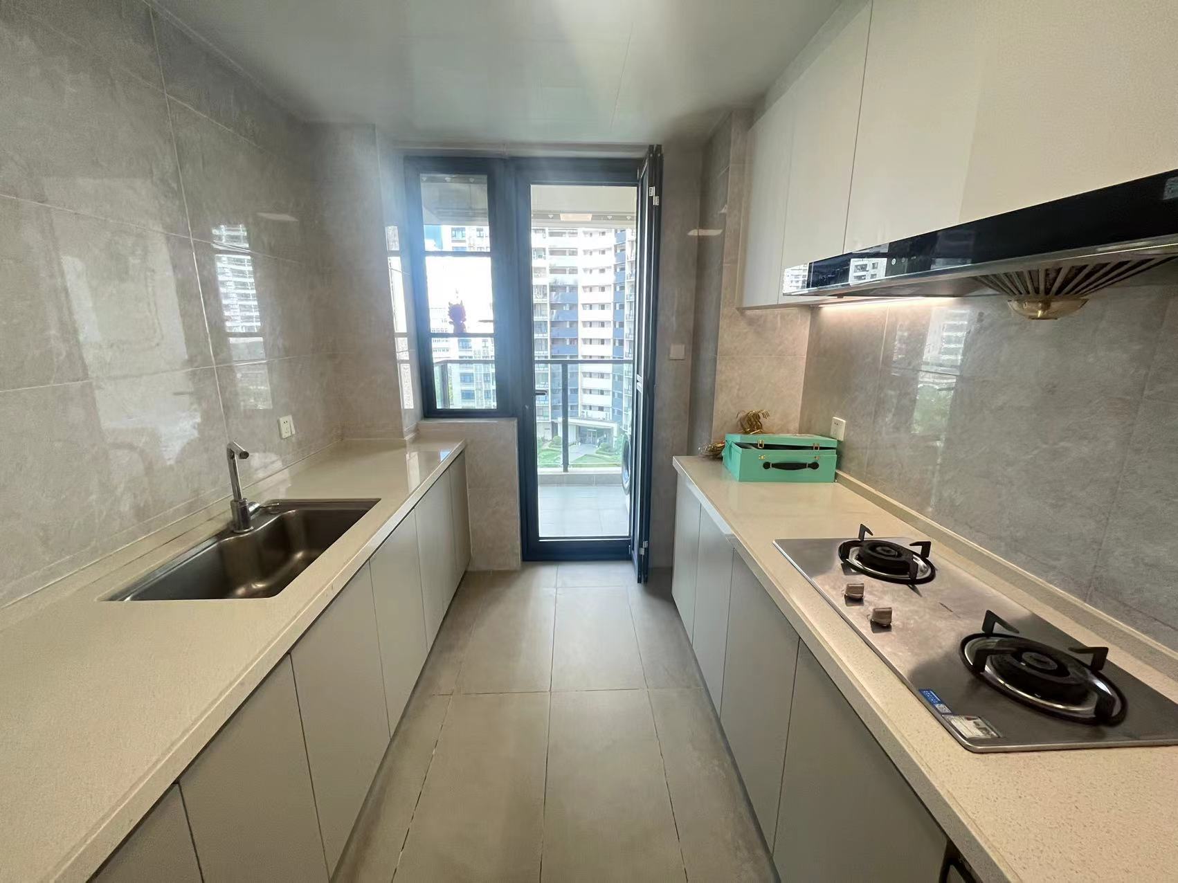 华润中心二期东悦府 4室2厅3卫 7800.0元/月 华润中心二期东悦府 4室2厅3卫 7800.0元/月室内图