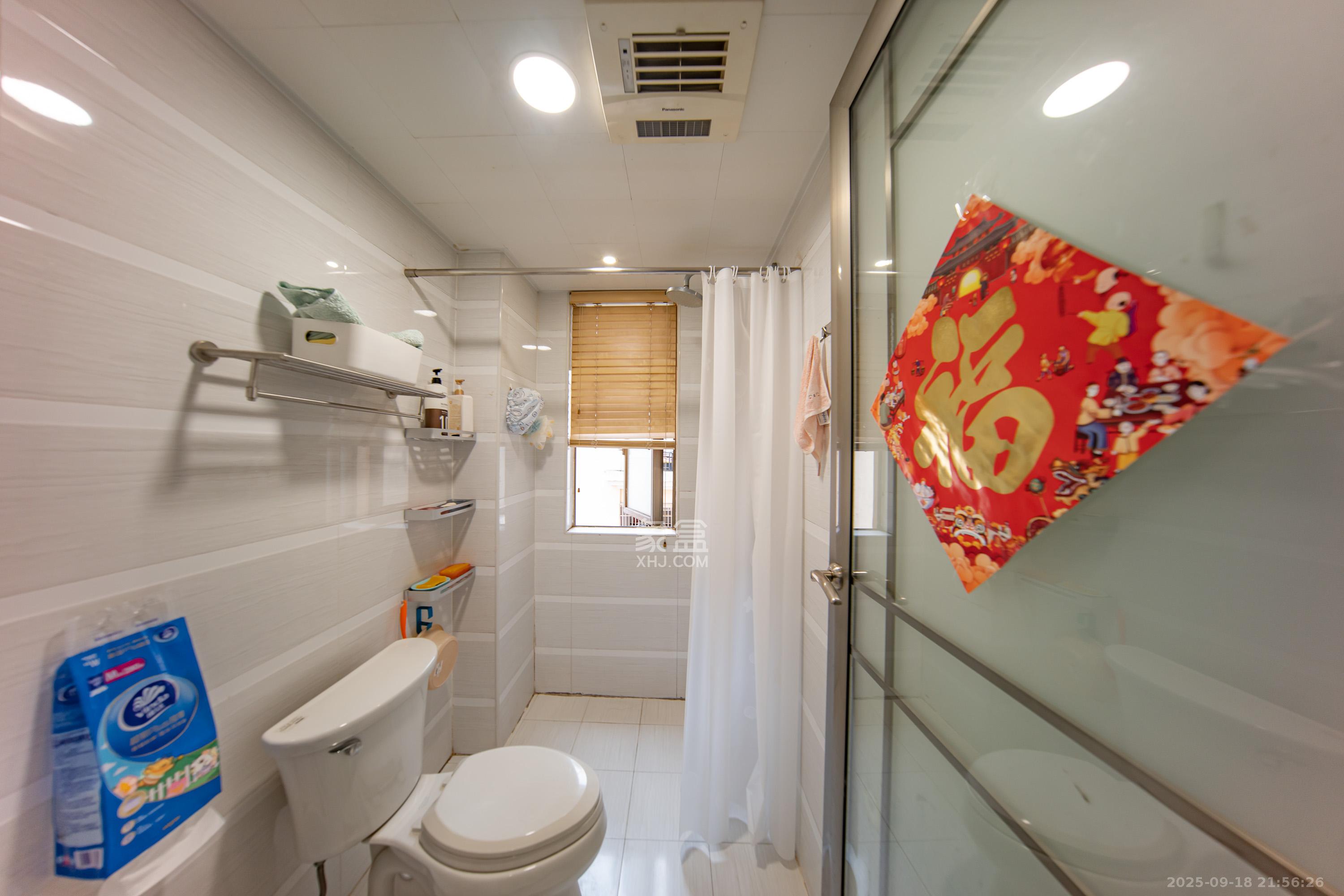 米兰春天 3室1厅1卫 48.0万 米兰春天 3室1厅1卫 48.0万卫生间