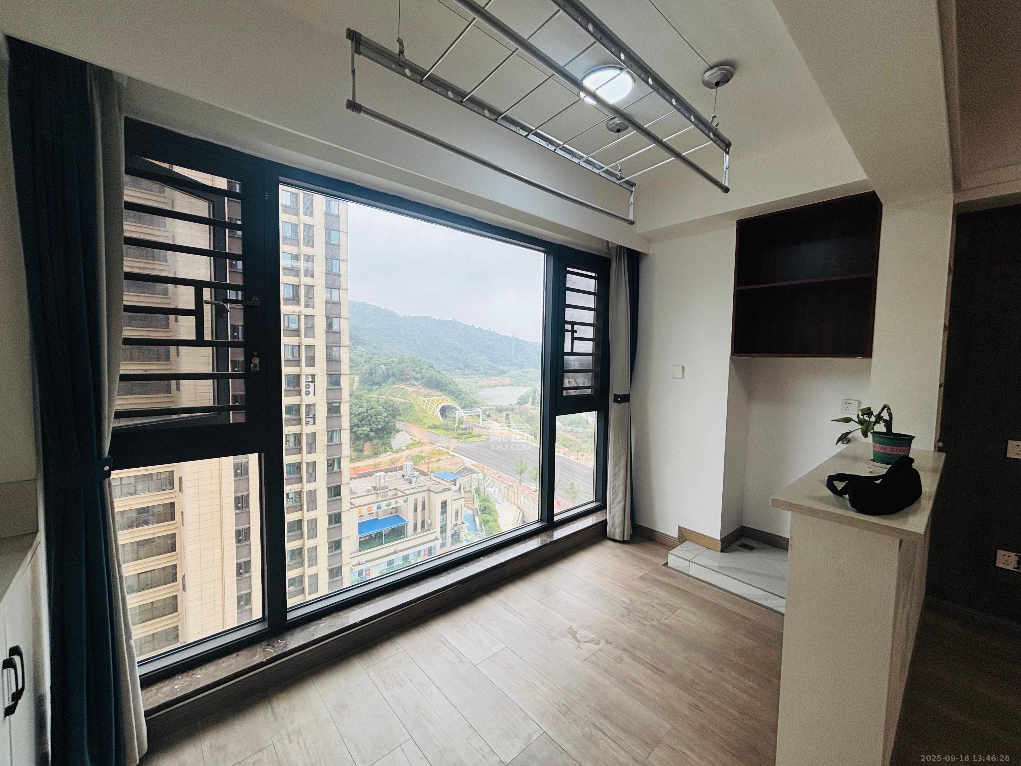 梅溪正荣府 4室2厅2卫 3700.00元/月 梅溪正荣府 4室2厅2卫 3700.00元/月室内图