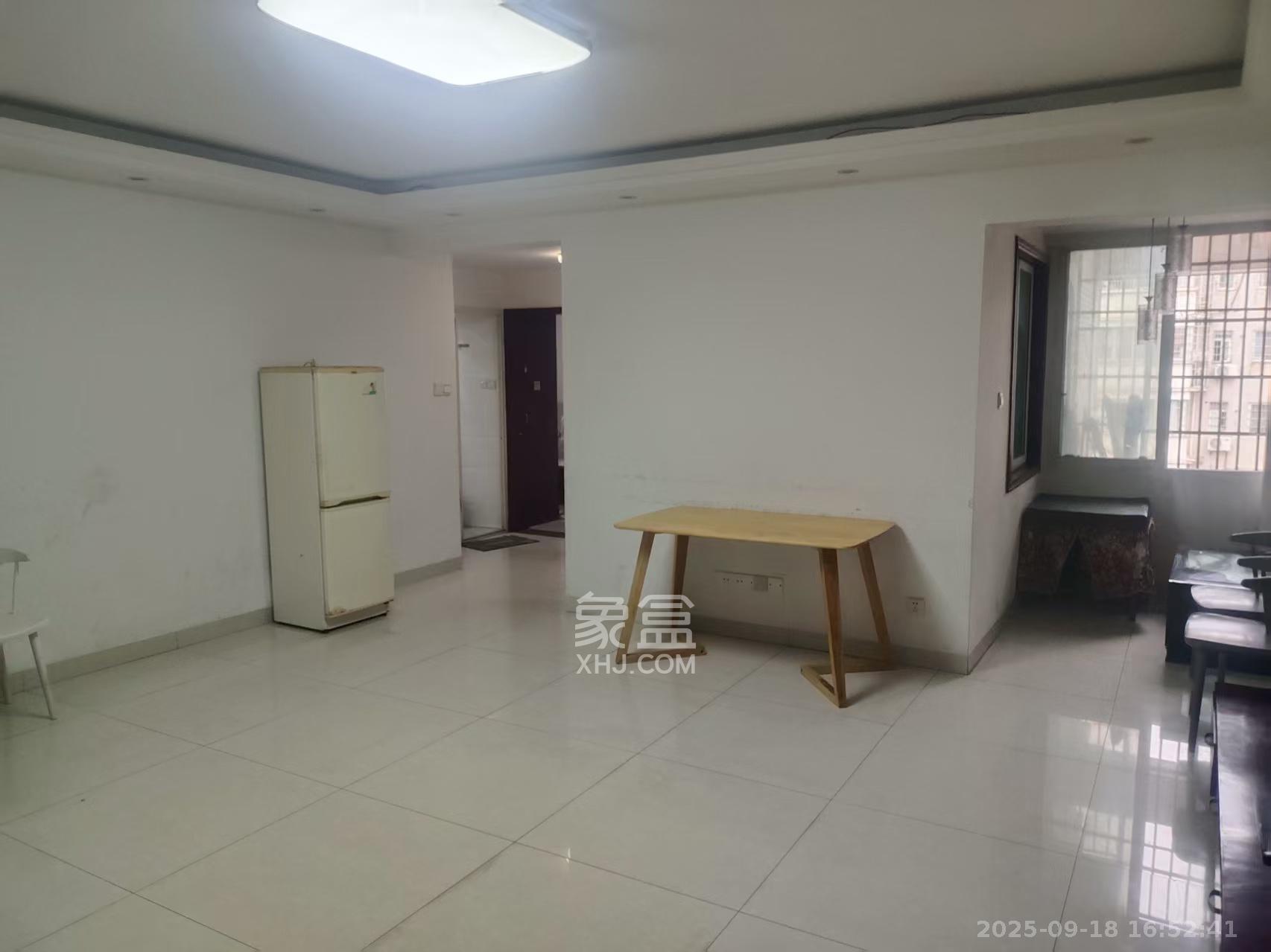 锦璨家园  2室2厅1卫    1500.0元/月室内图