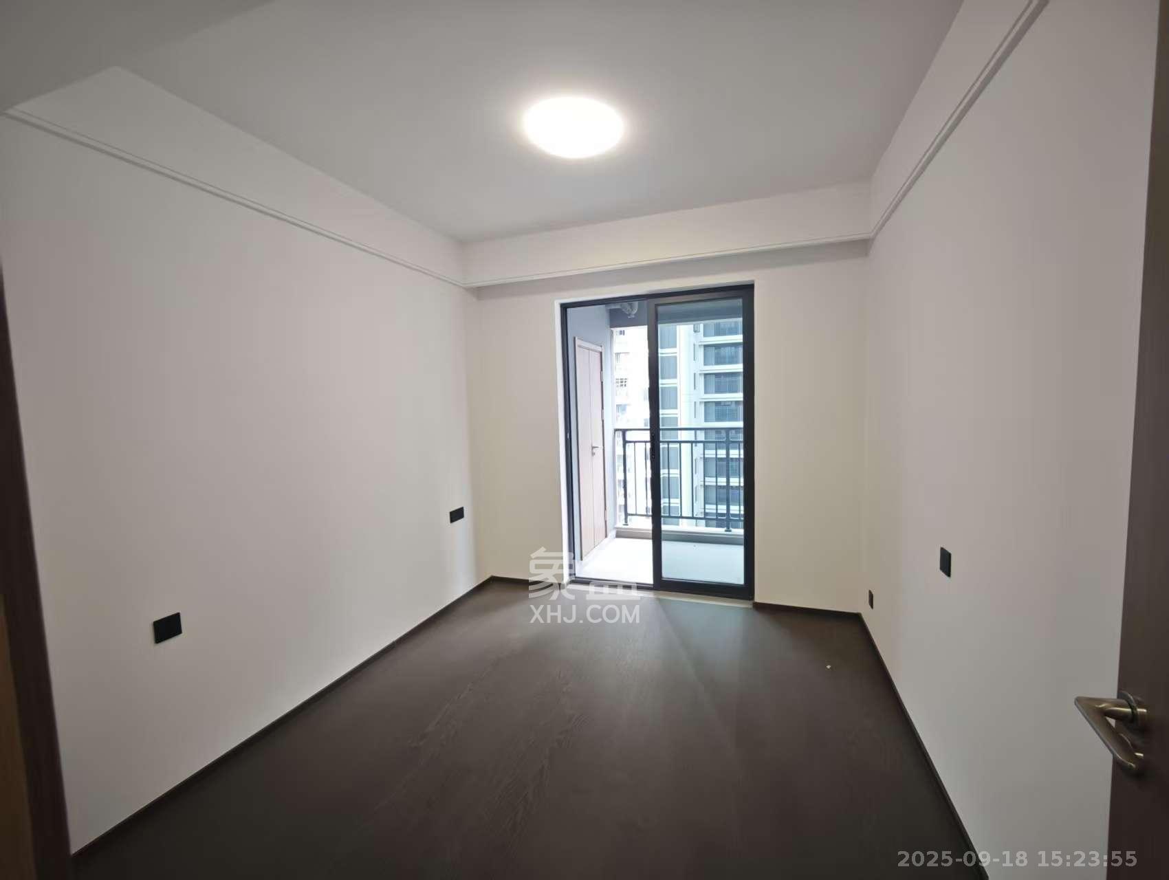 德奥上河城章 4室2厅2卫 4500.0元/月 德奥上河城章 4室2厅2卫 4500.0元/月室内图