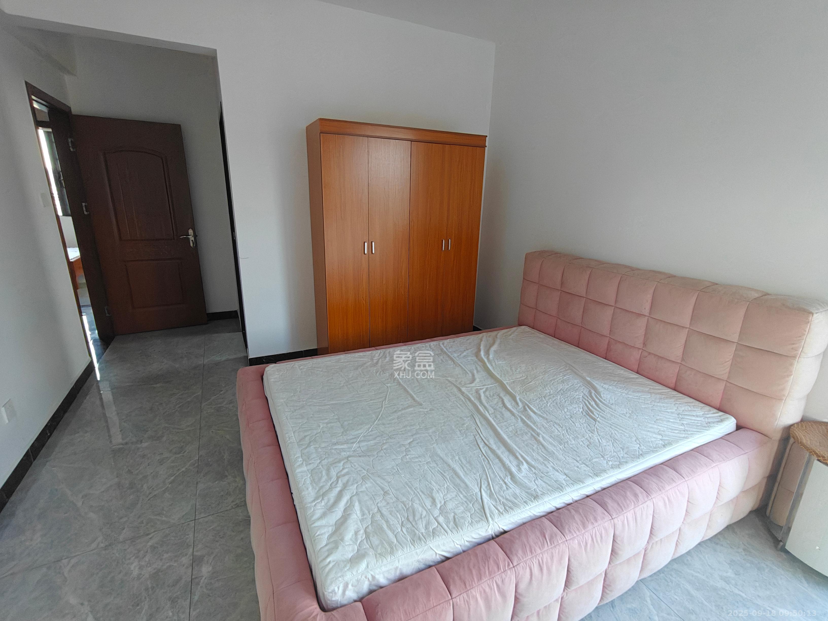 中一九骏(枫桥苑) 4室1厅2卫 4000.0元/月 中一九骏(枫桥苑) 4室1厅2卫 4000.0元/月室内图